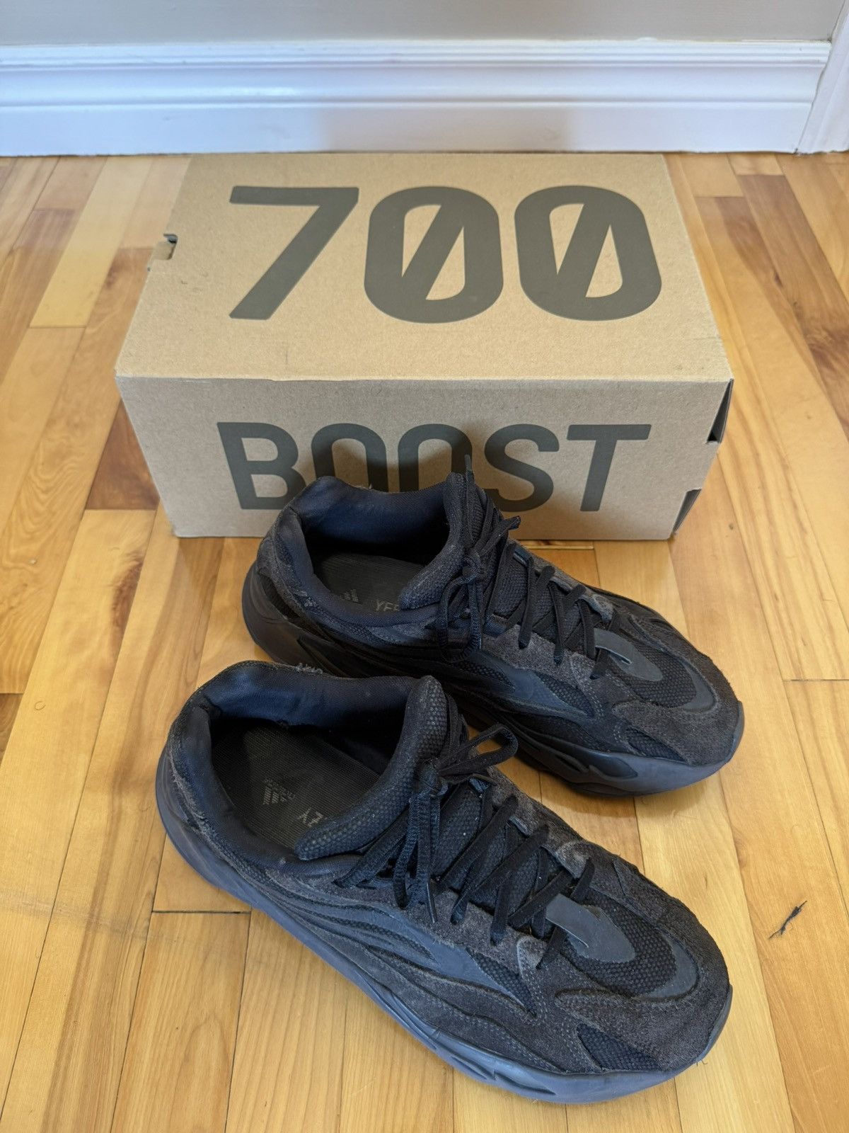 Yeezy 700 Vanta