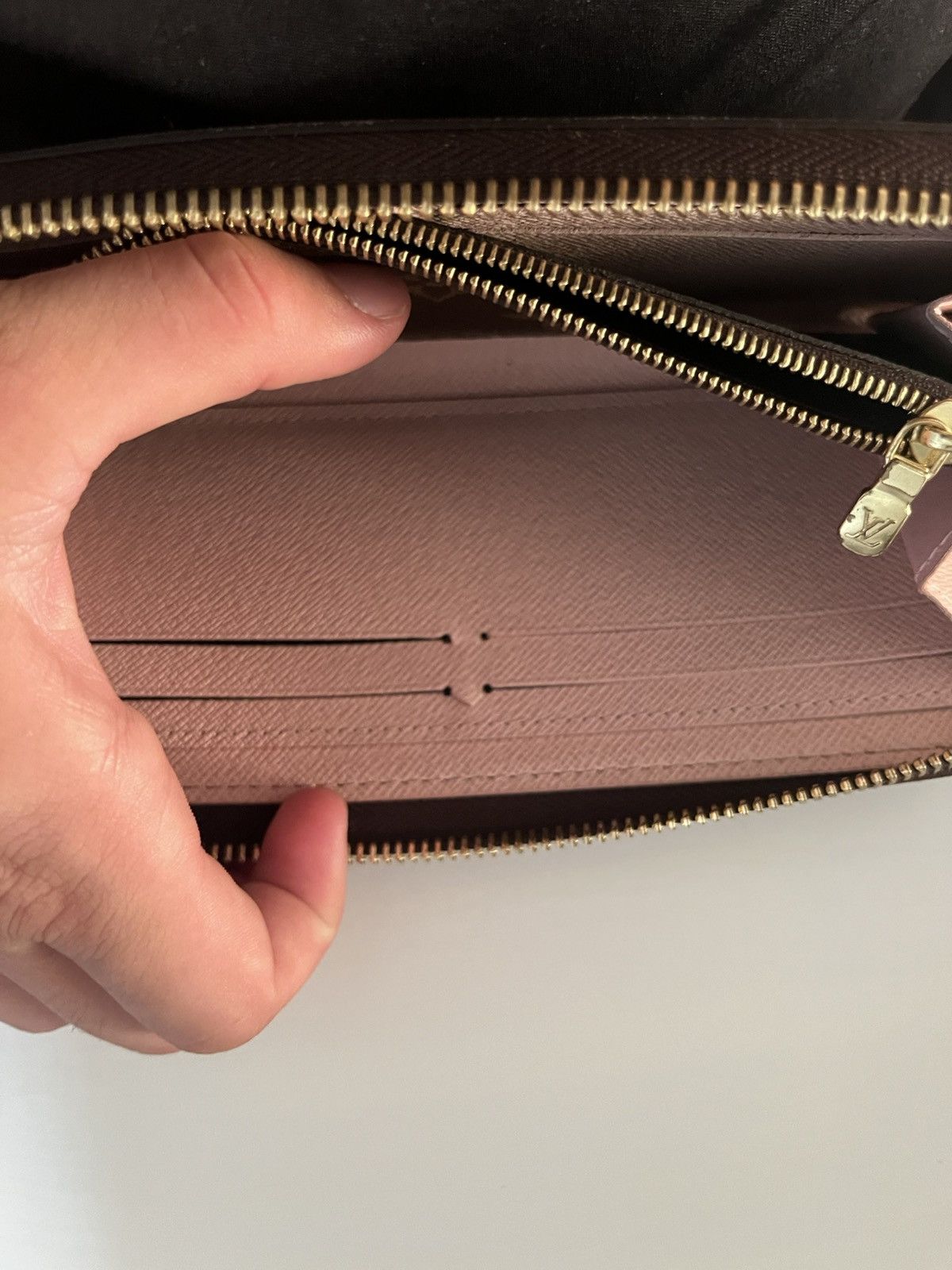 Louis Vuitton Louis Vuitton Monogram Clémence Wallet Size ONE SIZE - 9 Thumbnail