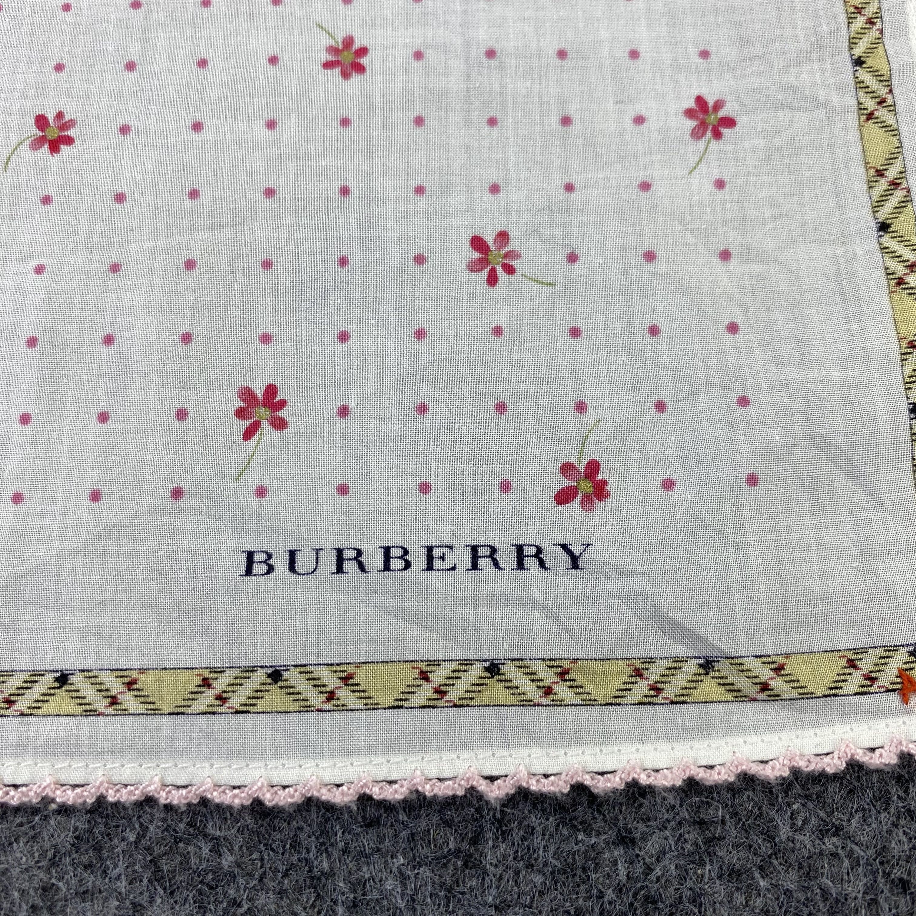 Burberry Burberry Handkerchief / Bandana / Neckerchief-B1178 Size ONE SIZE - 5 Thumbnail