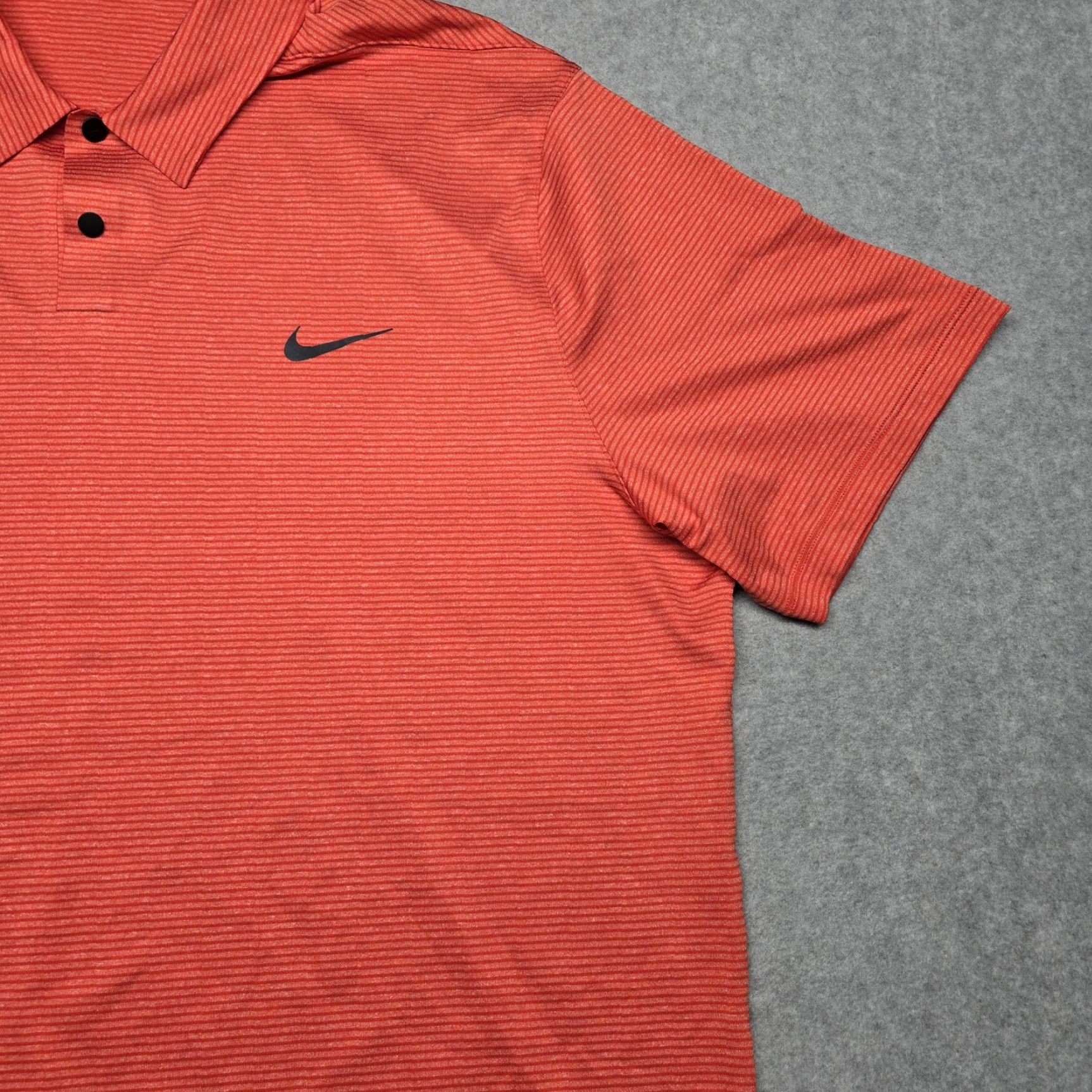 Nike Nike Tiger Woods Collection Polo Mens XL Red Micro Stripe Dri Fit Golf Size US XL / EU 56 / 4 - 4 Thumbnail