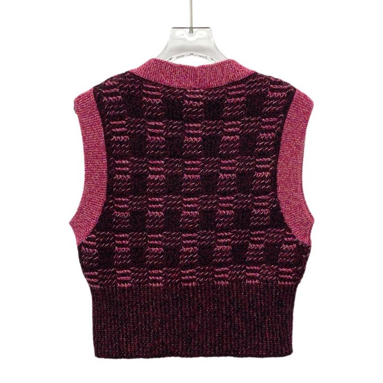 Chanel Chanel Rose-red plaid V-neck cashmere knitted vest 2506-Nex Size XS / US 0-2 / IT 36-38 - 2 Thumbnail