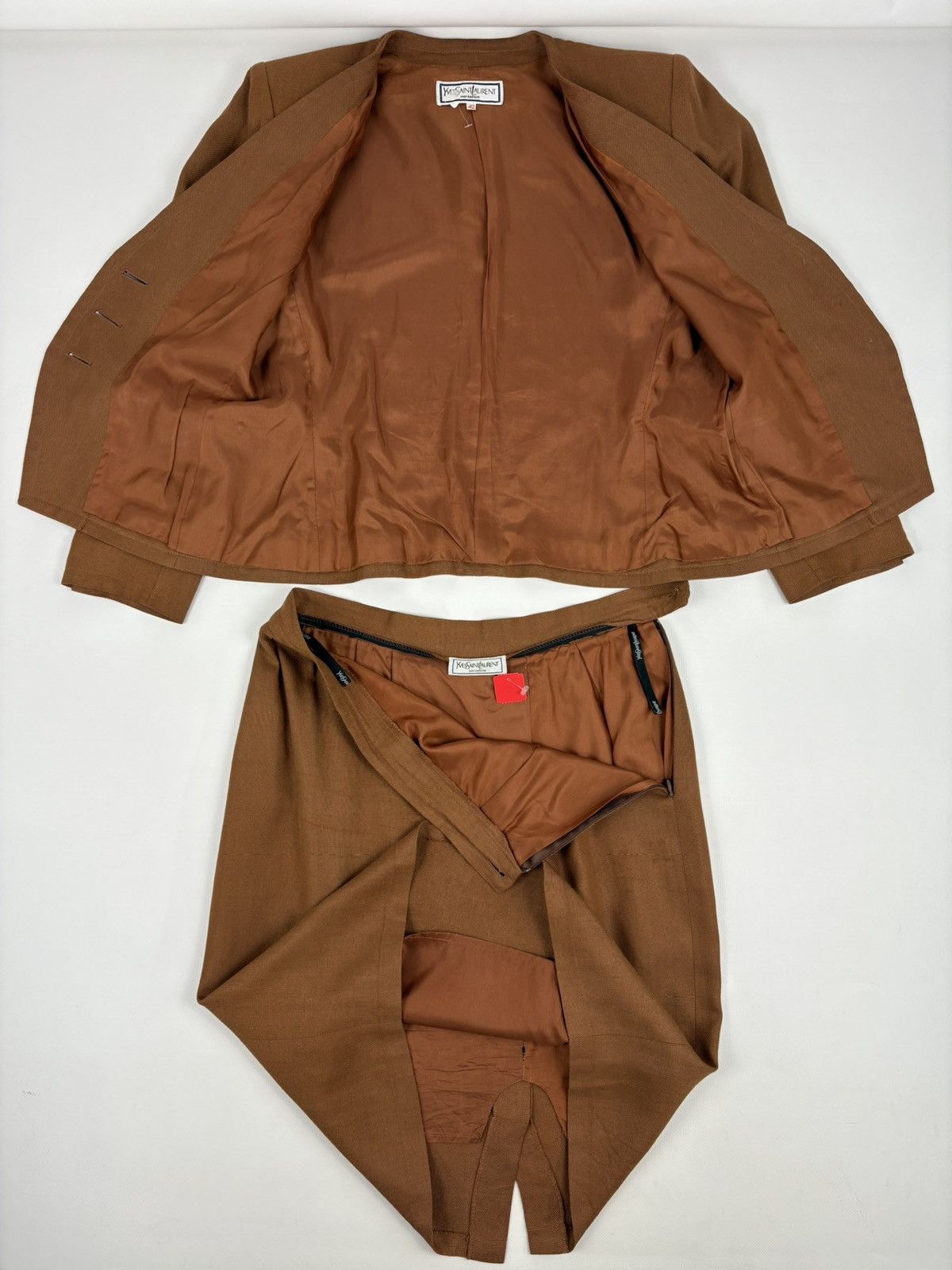 Yves Saint Laurent Rare 70's YSL Variation Rive Gauche Linen Elegant Set 2 Piece Skirt Suit Blazer Jacket Size M / US 6-8 / IT 42-44 - 7 Thumbnail