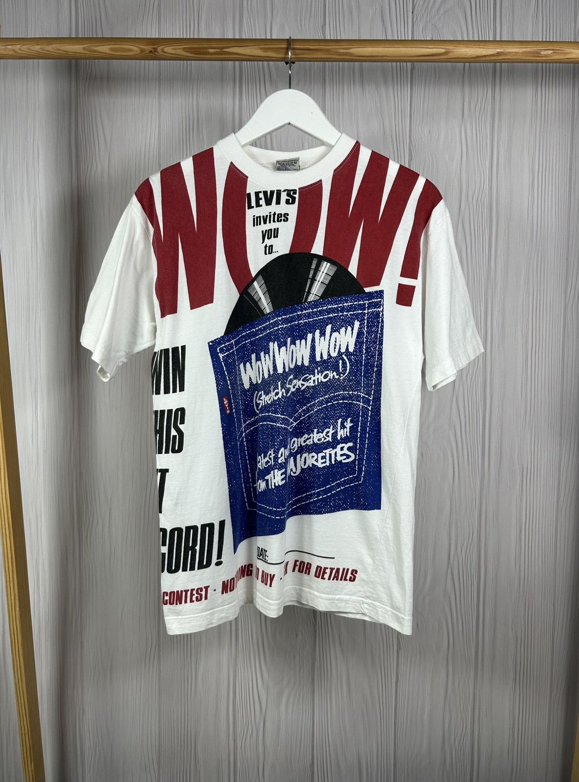 Levi's Vintage Clothing Rare Limited Vintage Levi’s WOW Big Print Size M Size US M / EU 48-50 / 2 - 1 Thumbnail
