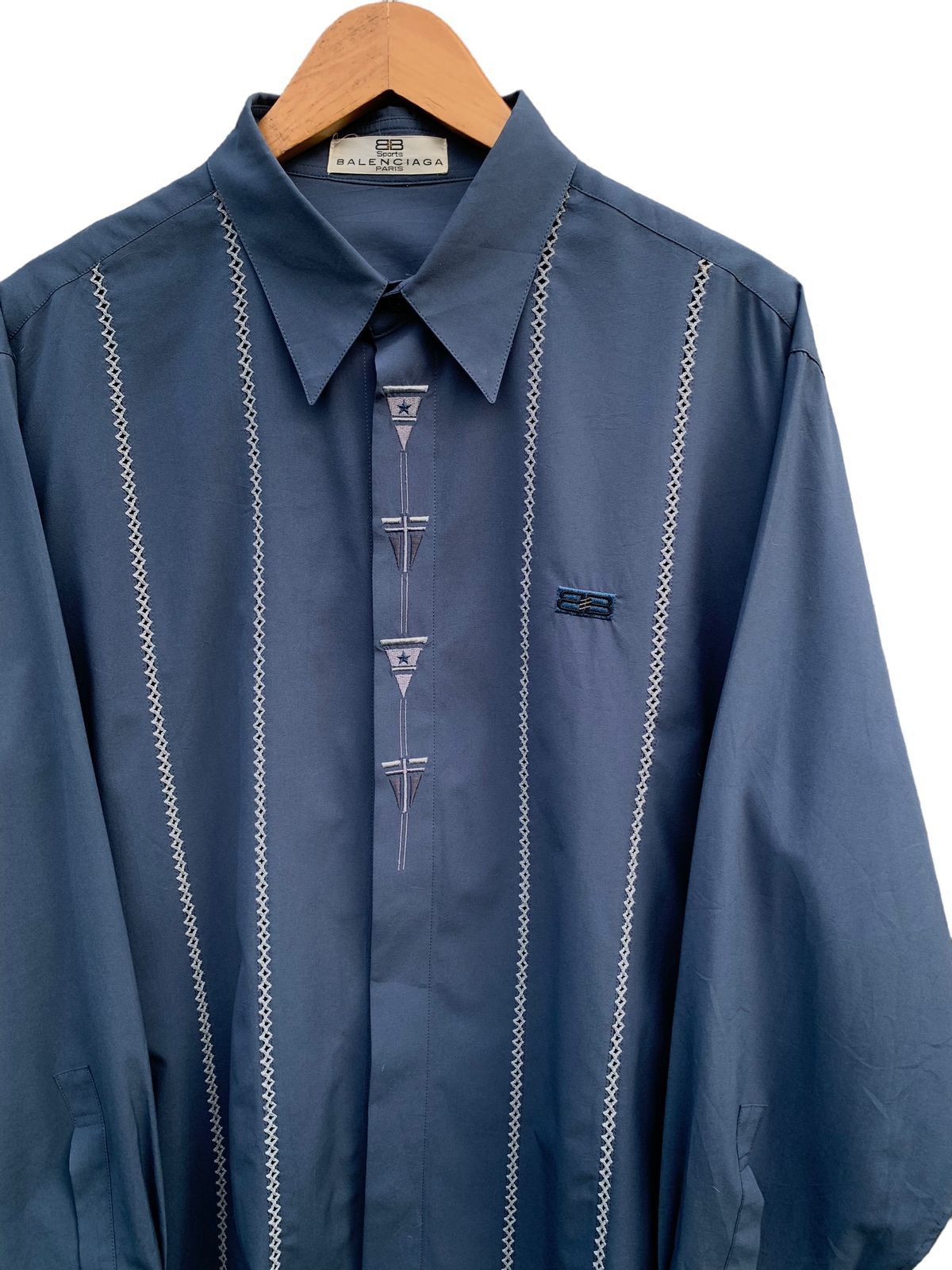 Balenciaga 🔥LastDrop Balenciaga hiden button embroidered silk shirt Size US L / EU 52-54 / 3 - 2 Thumbnail