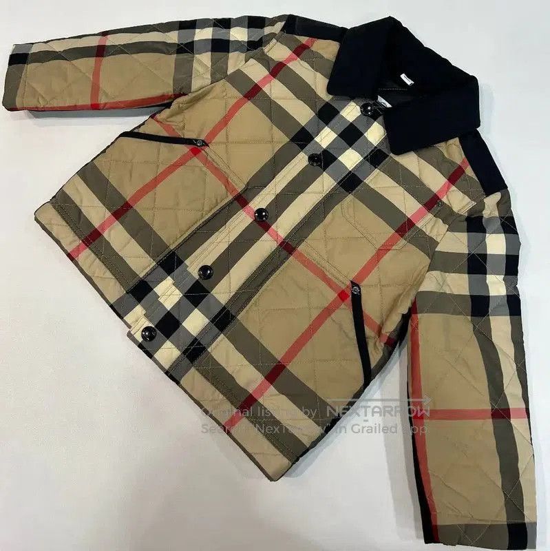 Burberry Burberry Winter Brown Quilted Short Jacket. Size S / US 4 / IT 40 - 1 Thumbnail