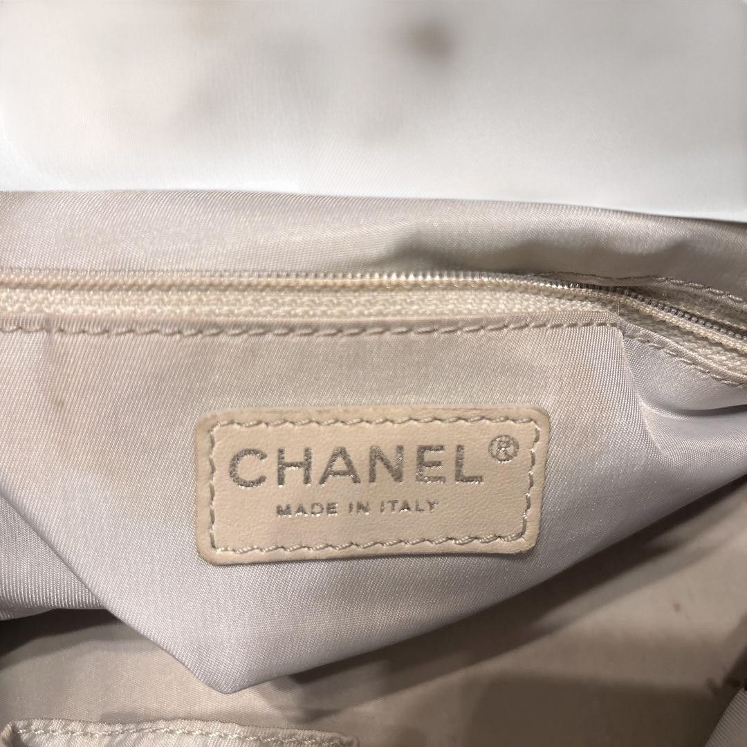 Chanel Chanel - Quilted Handbag Leather Shoulder Bag CC Monogram Size ONE SIZE - 7 Thumbnail