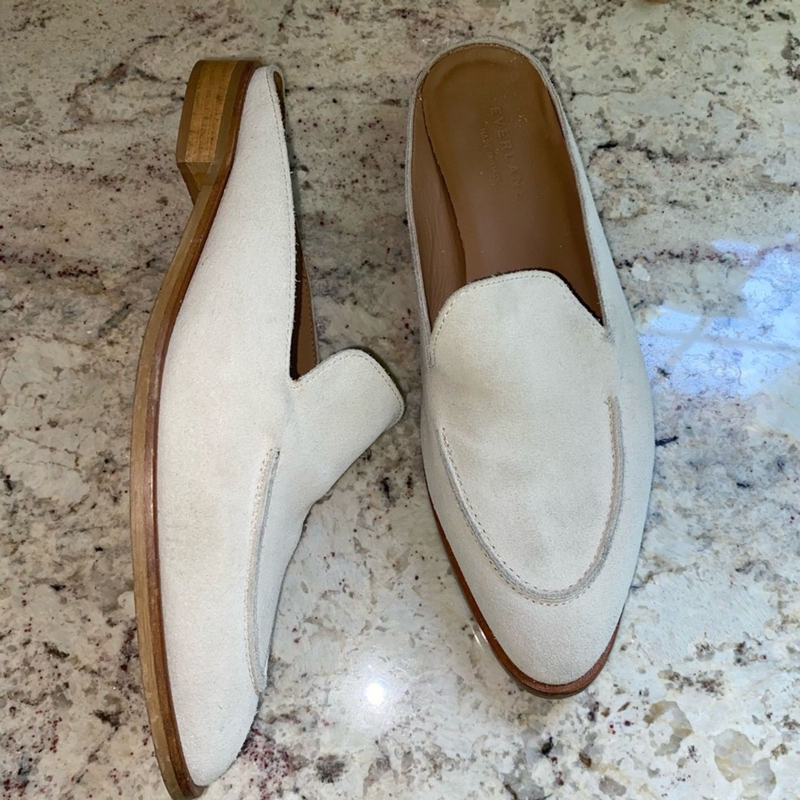 Everlane Everlane $179 Modern Loafer Mule Ivory Suede Women 9.5 Italy Size US 9.5 / IT 39.5 - 1 Thumbnail