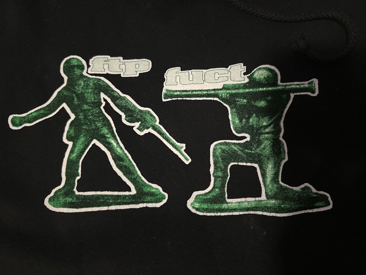 FUCT Army toy soldier hoodie Size US L / EU 52-54 / 3 - 1 Thumbnail
