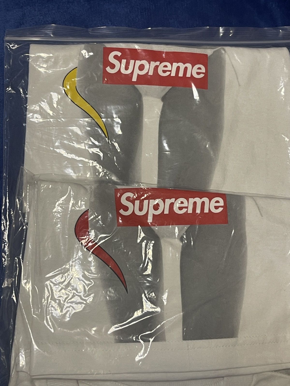 Original Fake Supreme x original fake x kate moss Size US L / EU 52-54 / 3 - 2 Thumbnail