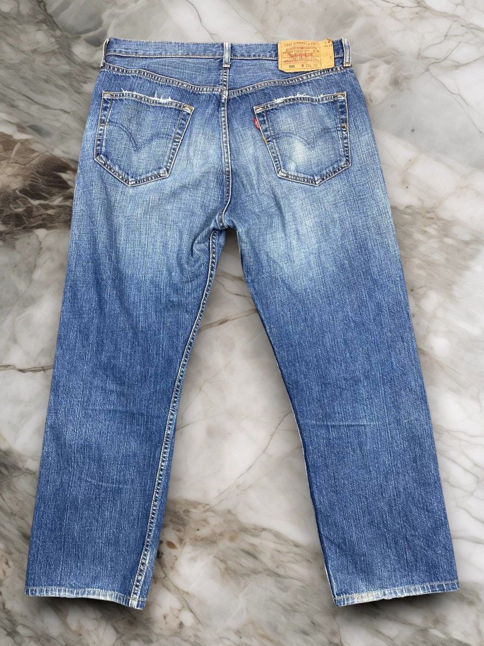 Levi's vintage levis 501 distressed denim very nice design Size US 35 - 2 Thumbnail