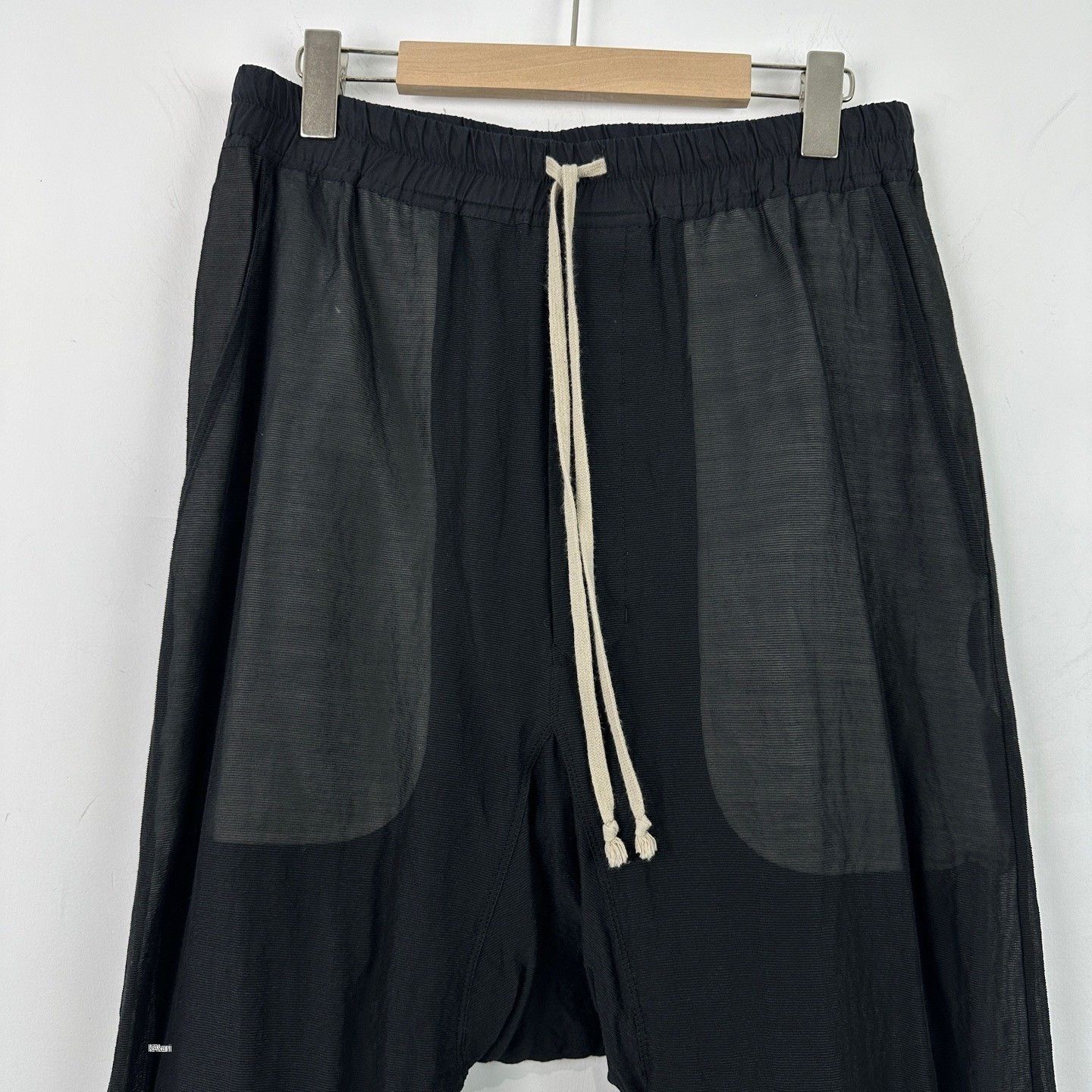 Rick Owens Rick Owens Main Line Low-Rise Silk Casual Pants Size US 26 / EU 42 - 3 Thumbnail