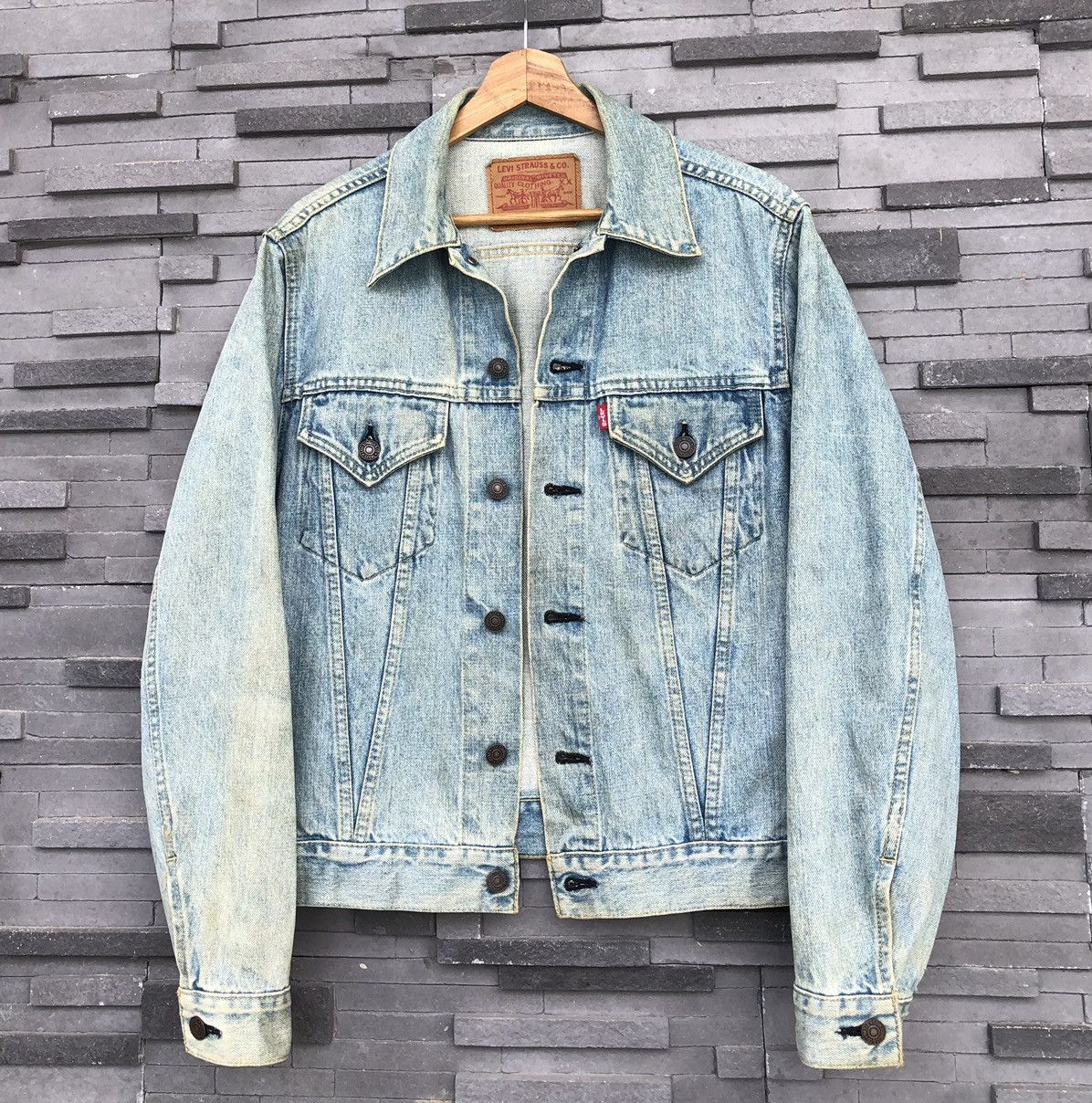 Levi's Vintage Clothing Vintage 90s LEVIS BIG E Trucker Jacket Size US M / EU 48-50 / 2 - 1 Thumbnail