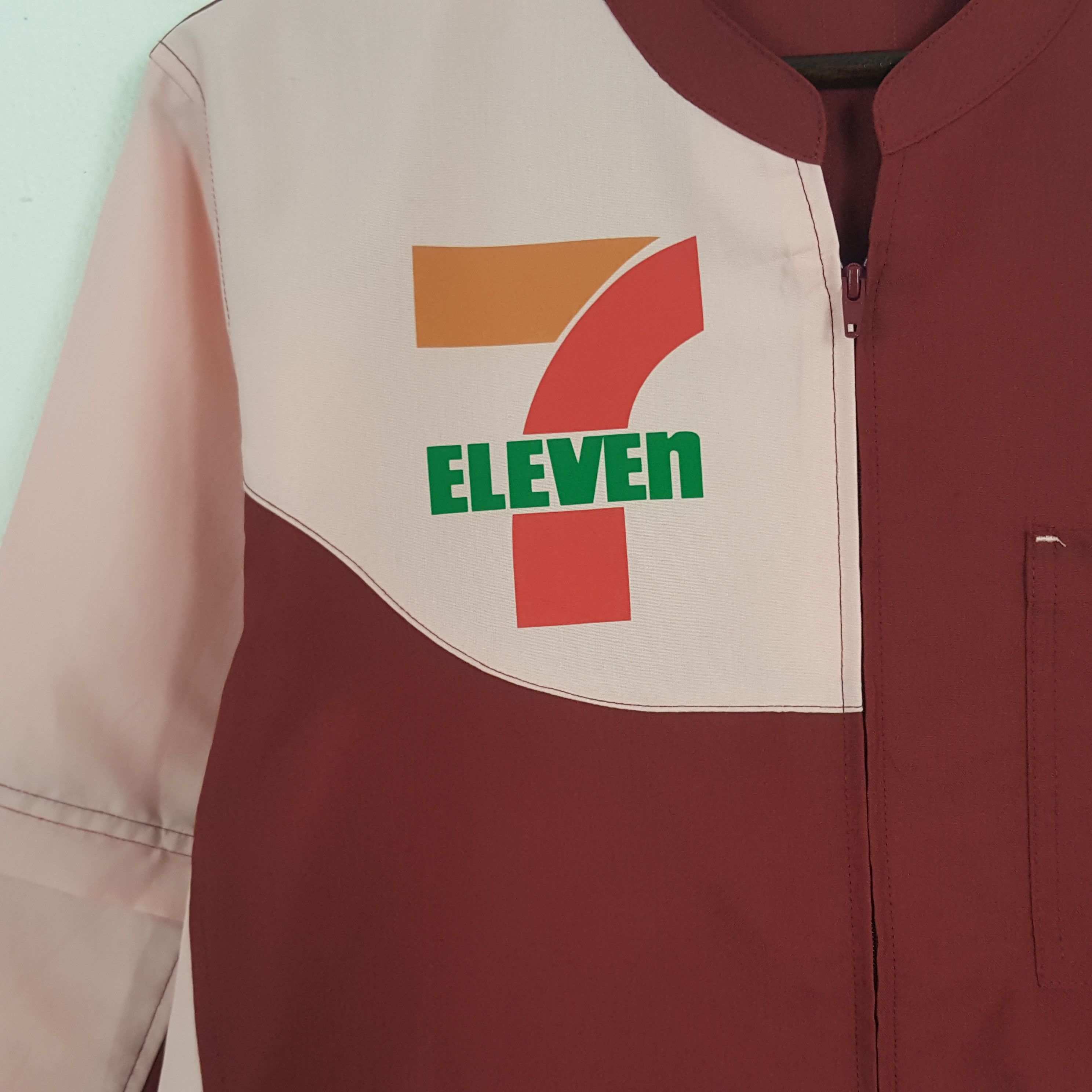 Japanese Brand × Vintage Vintage 7 Eleven Big Logo Worker Uniform Japan Jacket Size US M / EU 48-50 / 2 - 4 Thumbnail