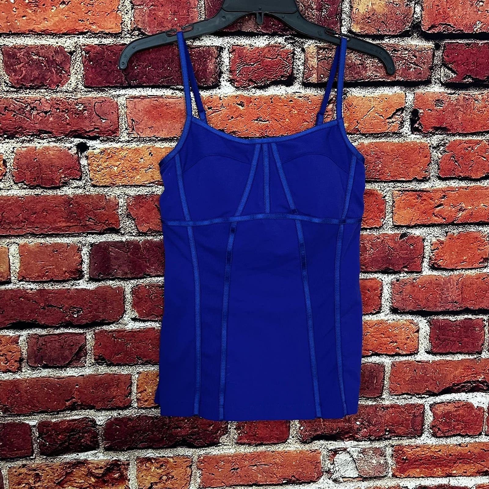 Lululemon Lululemon Tank top Size S / US 4 / IT 40 - 1 Thumbnail
