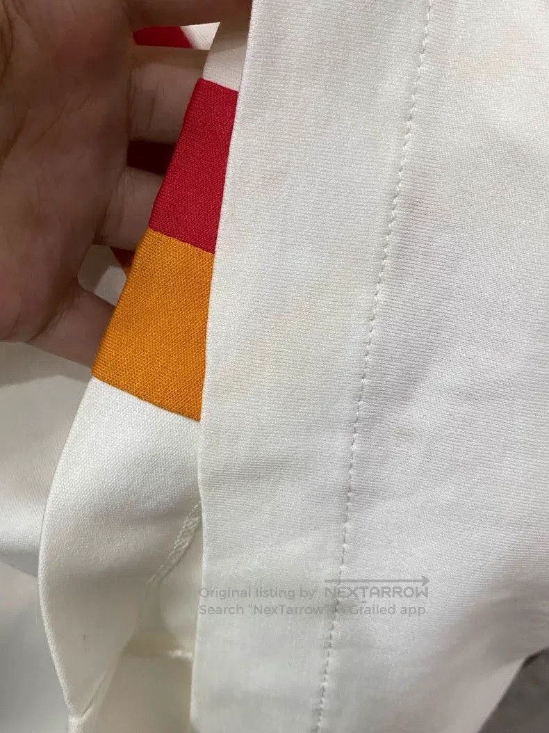 Louis Vuitton Louis Vuitton short sleeves Size US XS / EU 42 / 0 - 6 Thumbnail