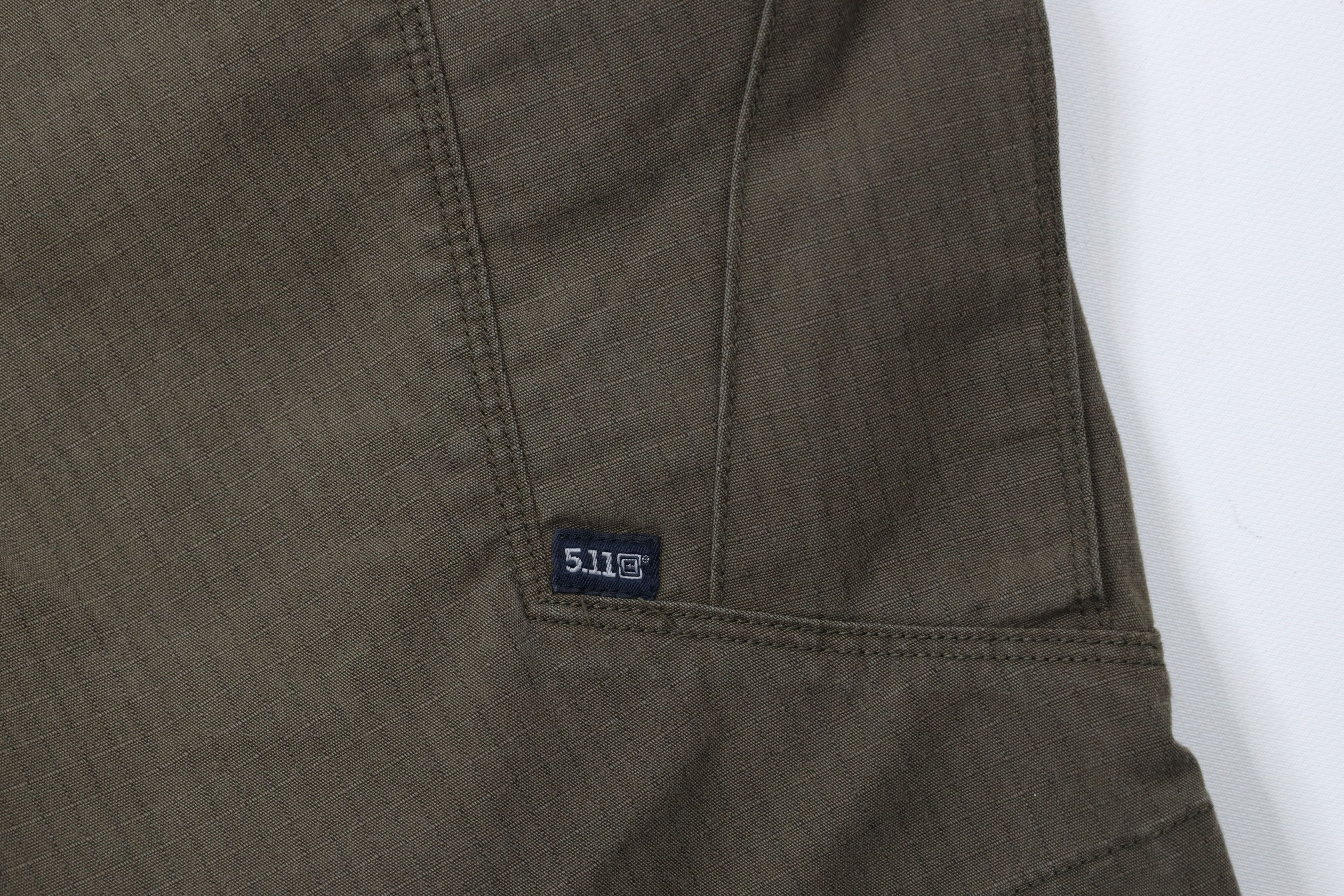 Vintage 5.11 Tactical Series Uniform Stryke Cargo Shorts Green Size US 38 / EU 54 - 12 Thumbnail