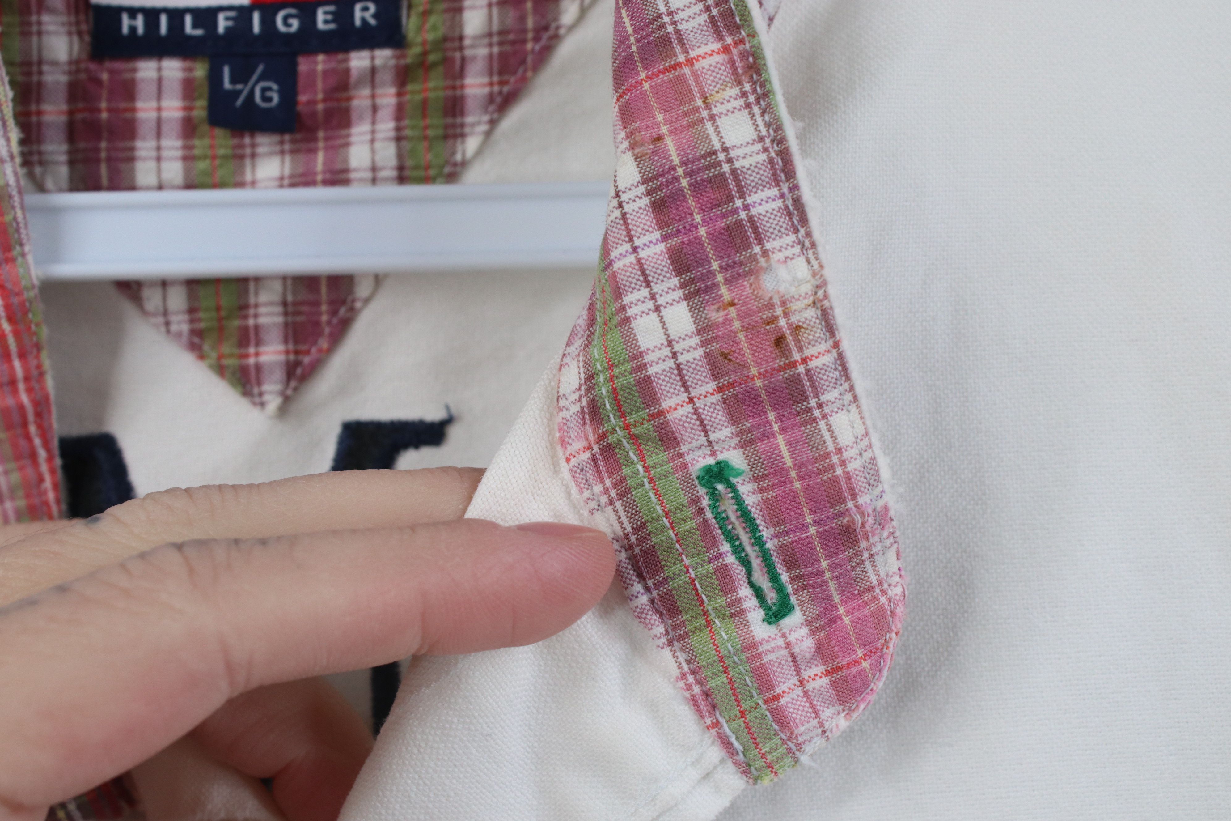 Tommy Hilfiger Vintage 90s Tommy Hilfiger Band Collar Button Shirt Size US L / EU 52-54 / 3 - 9 Thumbnail