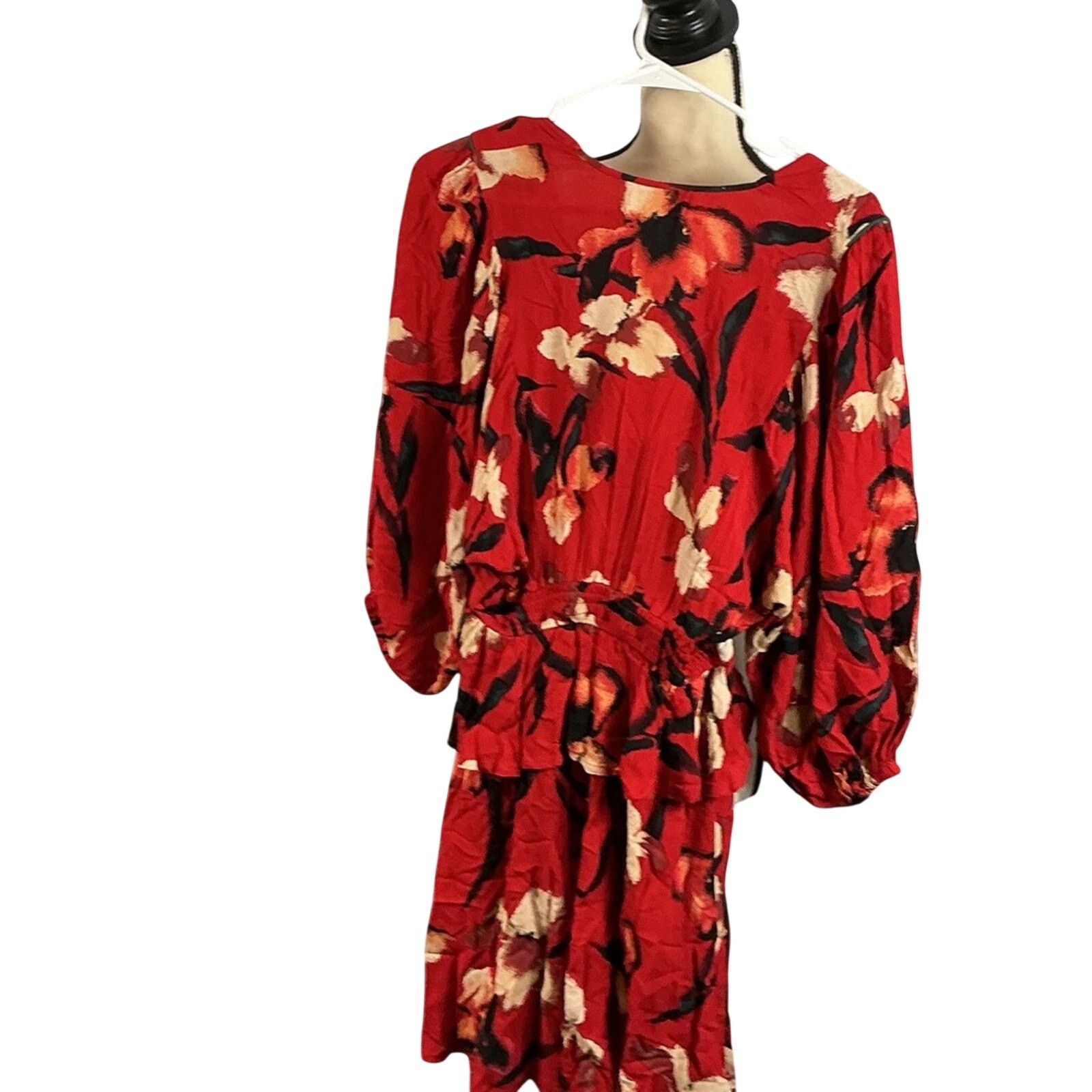 Other Band of the Free Floral Dress NWT Size Small Red Boho Peplum Size S / US 4 / IT 40 - 3 Thumbnail