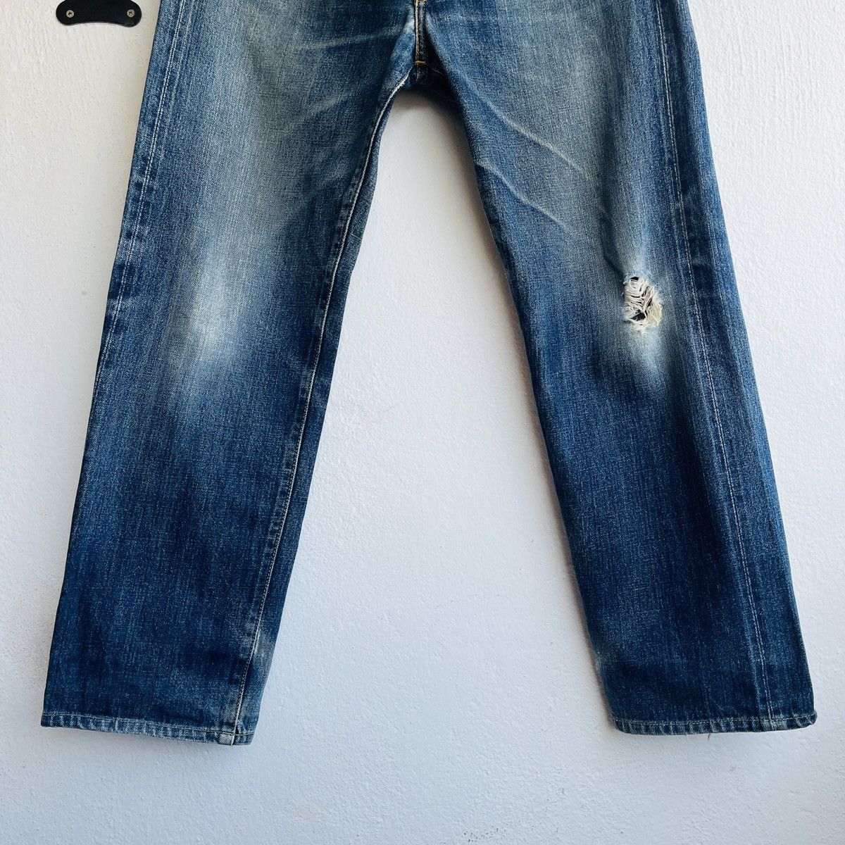 Levi's Vintage Clothing Vintage Levi's 502XX Big E Distressed Selvedge Jeans J22 Size US 31 - 9 Thumbnail