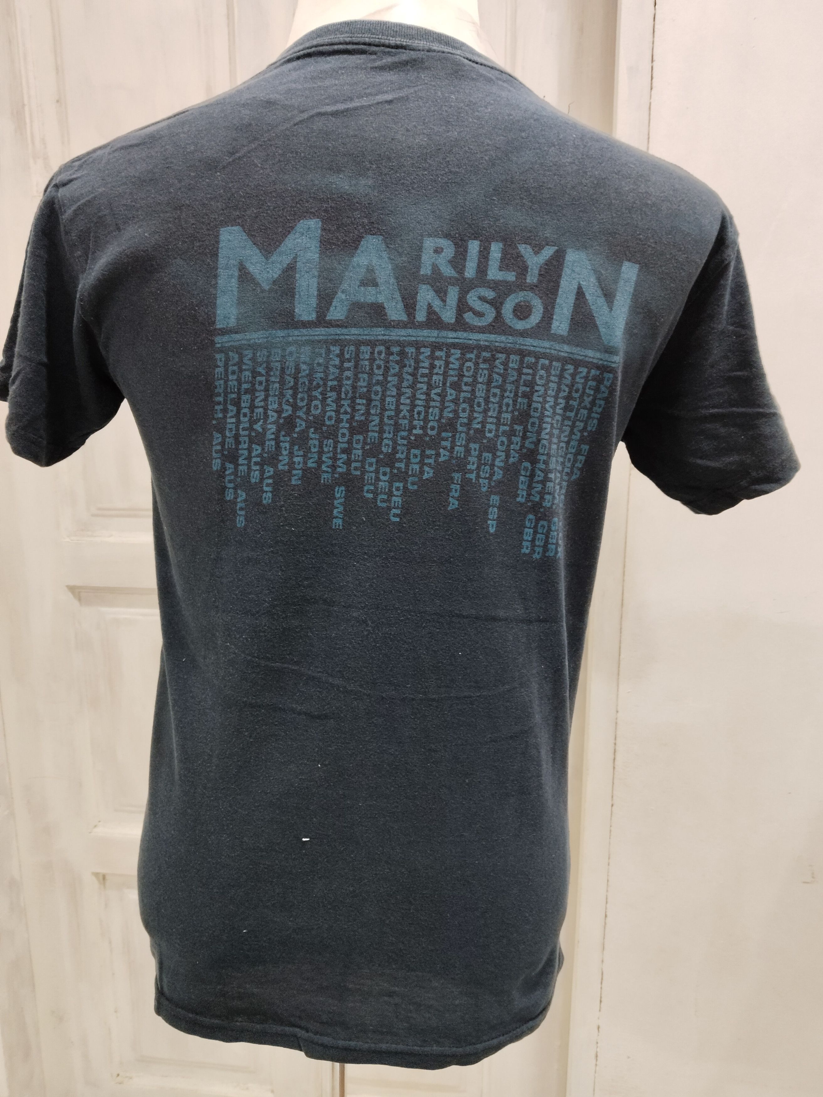 Band Tees × Marilyn Manson × Vintage Vintage Y2K Marylin Manson Band Tshirt Size US S / EU 44-46 / 1 - 4 Thumbnail