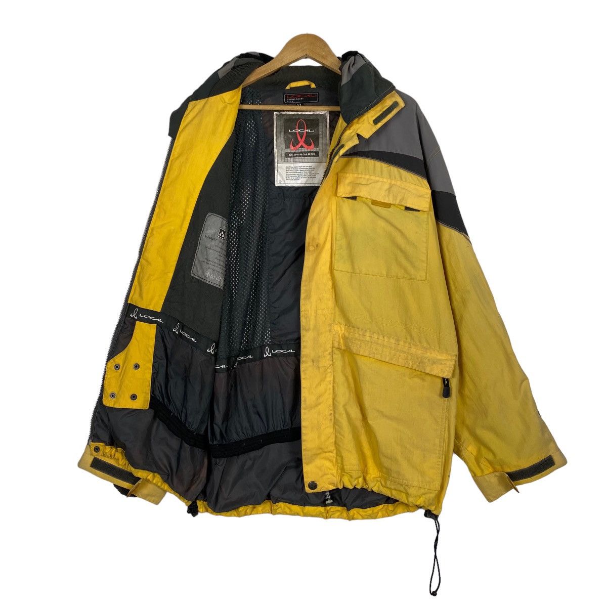 Bonfire Outerwear VINTAGE LOCIL SNOWBOARDS ZIPPER JACKET SIZE L Size US L / EU 52-54 / 3 - 9 Thumbnail
