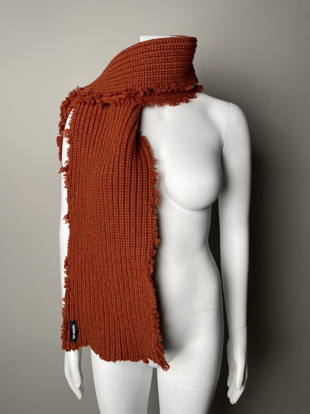 Raf Simons Raf Simons A/W 2022/2023 wool mohair beige scarf | Grailed