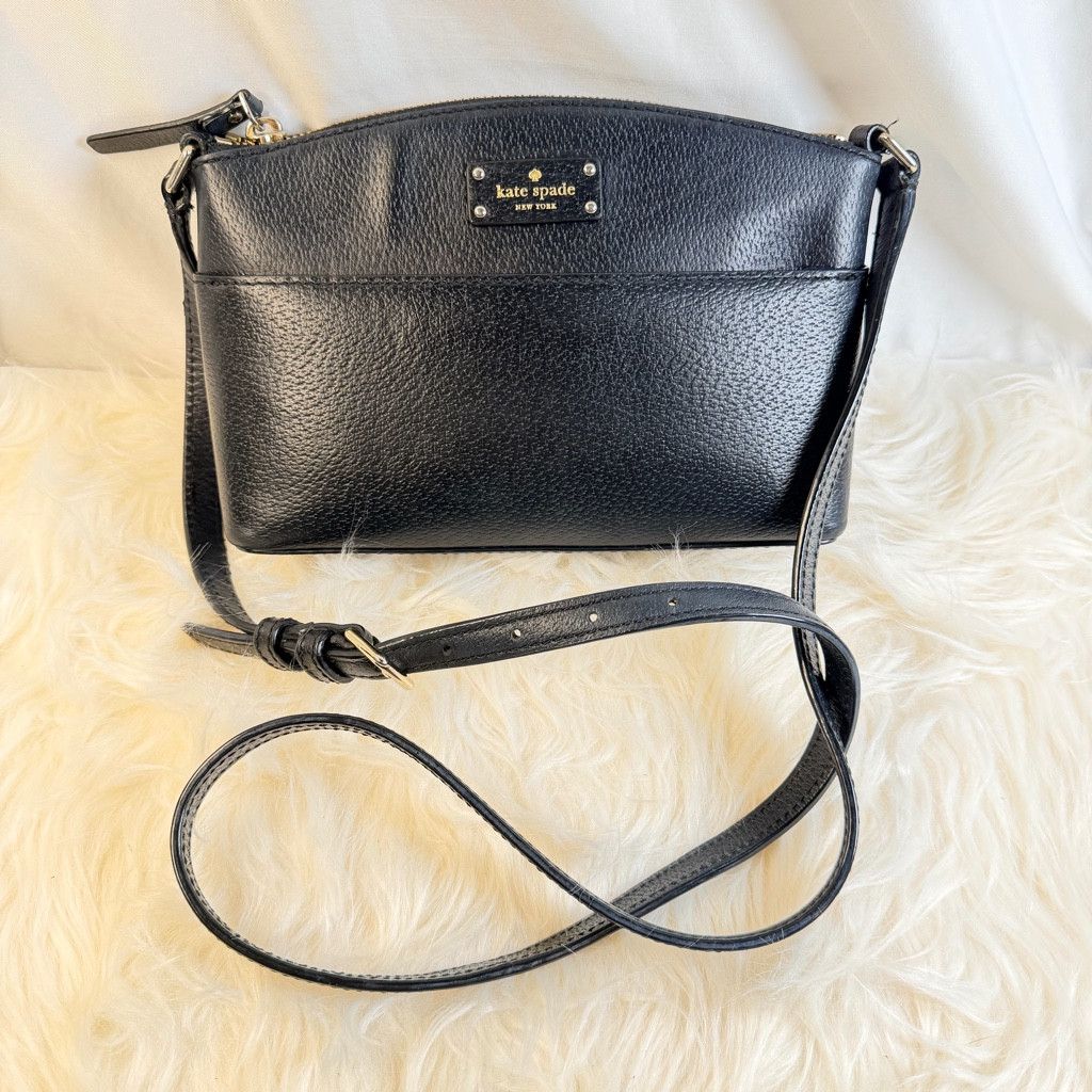 Kate Spade Kate Spade Leila Pebbled Leather Dome Crossbody - Black Size ONE SIZE - 1 Thumbnail
