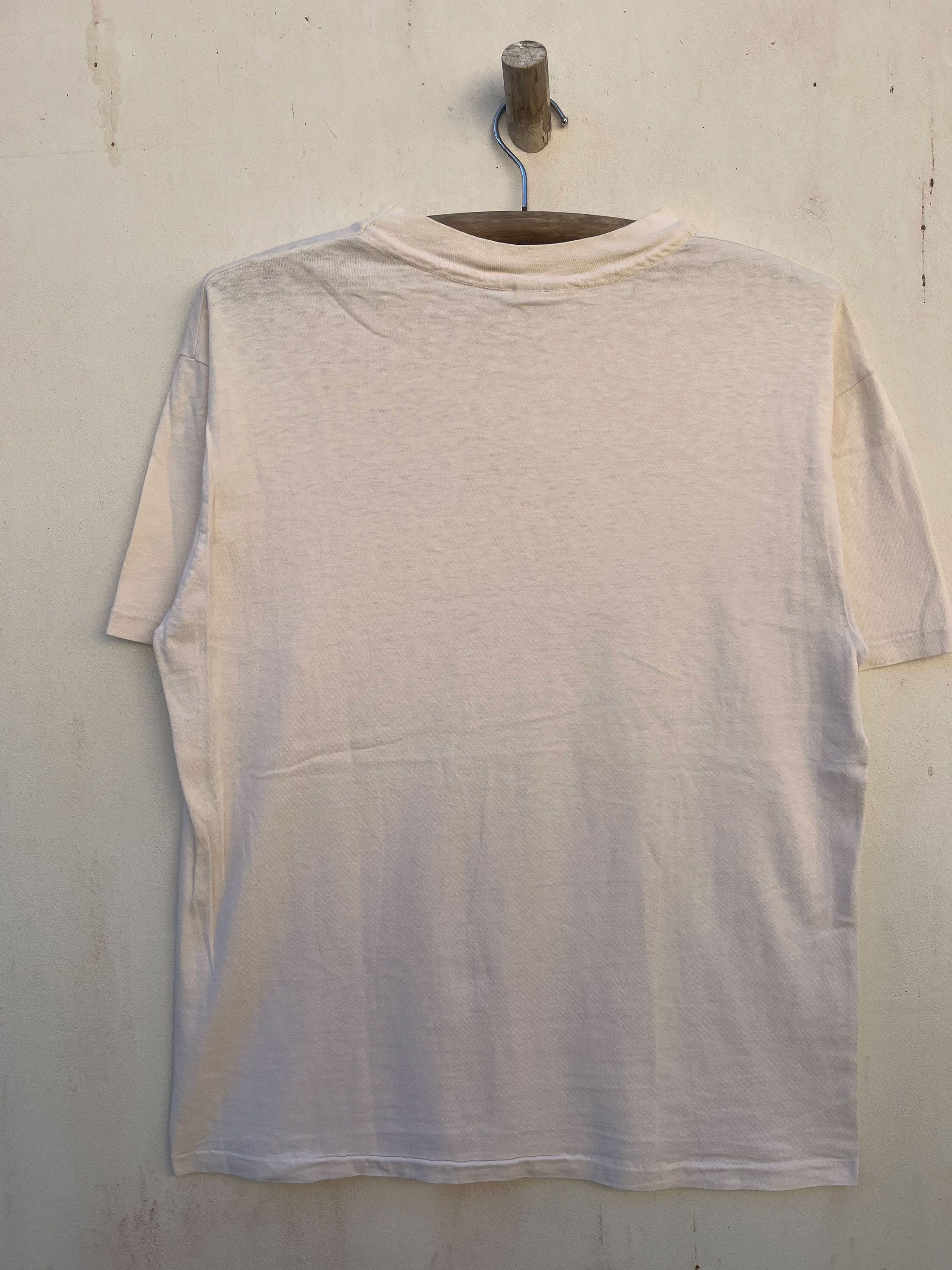 Arts & Science Vintage Hanes 80s Single Stitch Wording Statement War Size US L / EU 52-54 / 3 - 3 Thumbnail