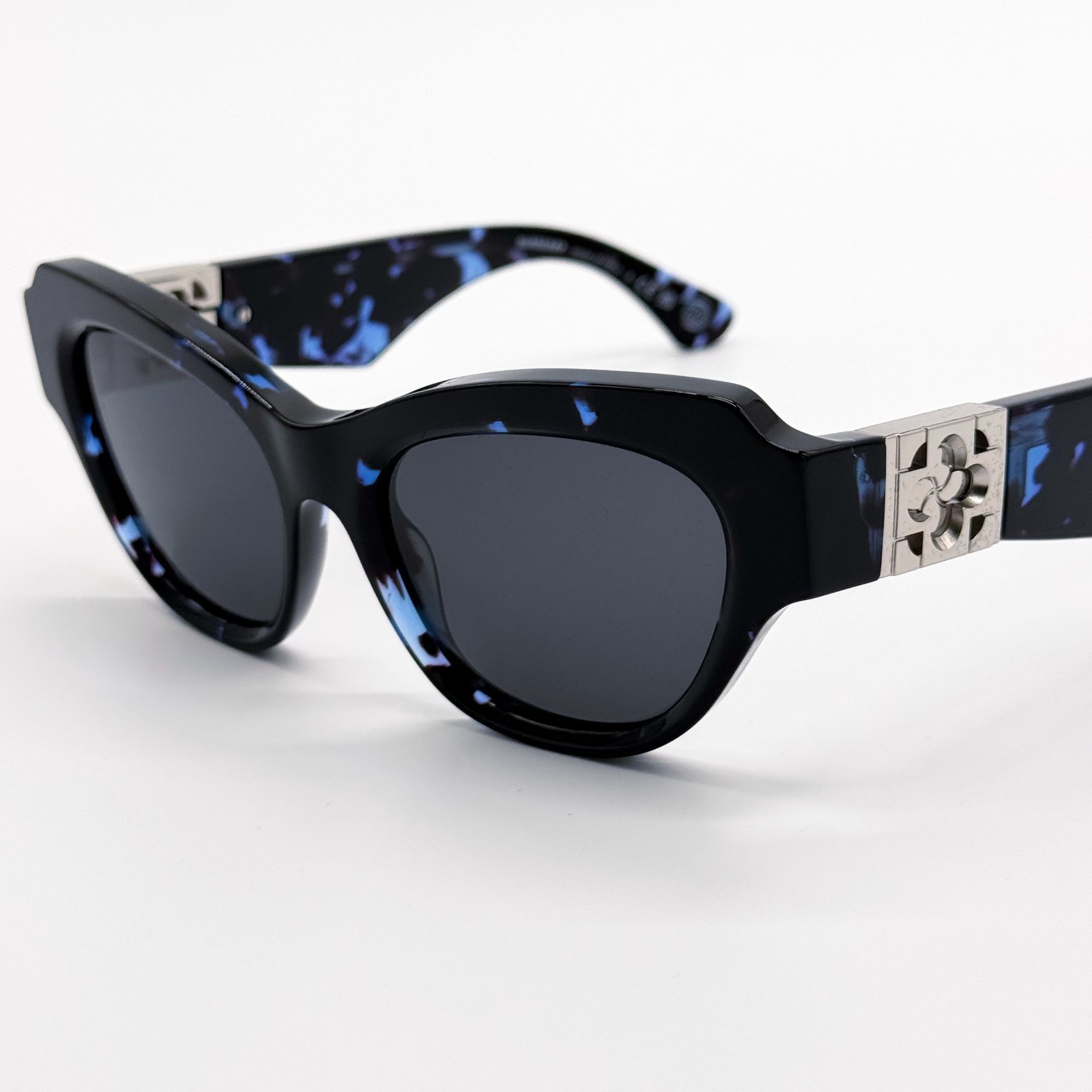 Burberry NEW BURBERRY SUNGLASSES BLACK BE4423 411187 BE4423 4111/87 Size ONE SIZE - 3 Thumbnail