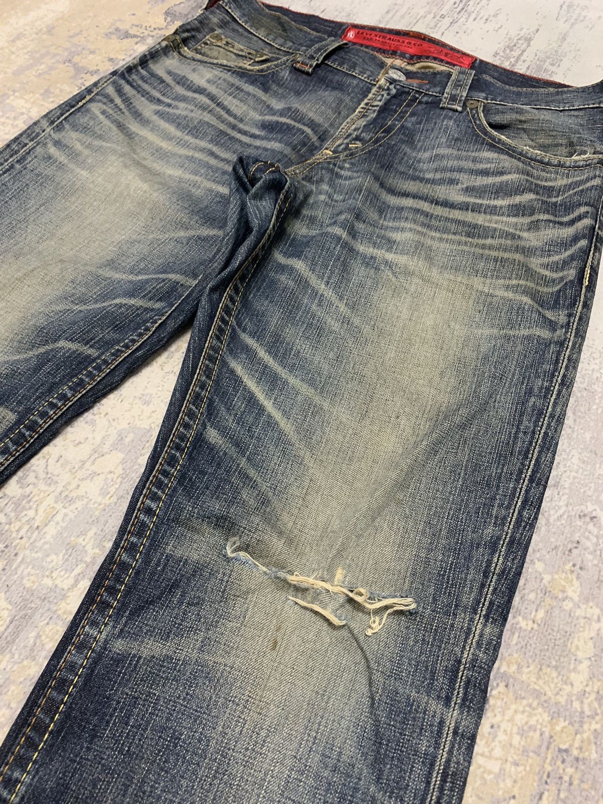 Levi's VINTAGE LEVIS STONEWASHED DISTRESSED DENIM JEANS 33x32.5 Size US 33 - 7 Thumbnail
