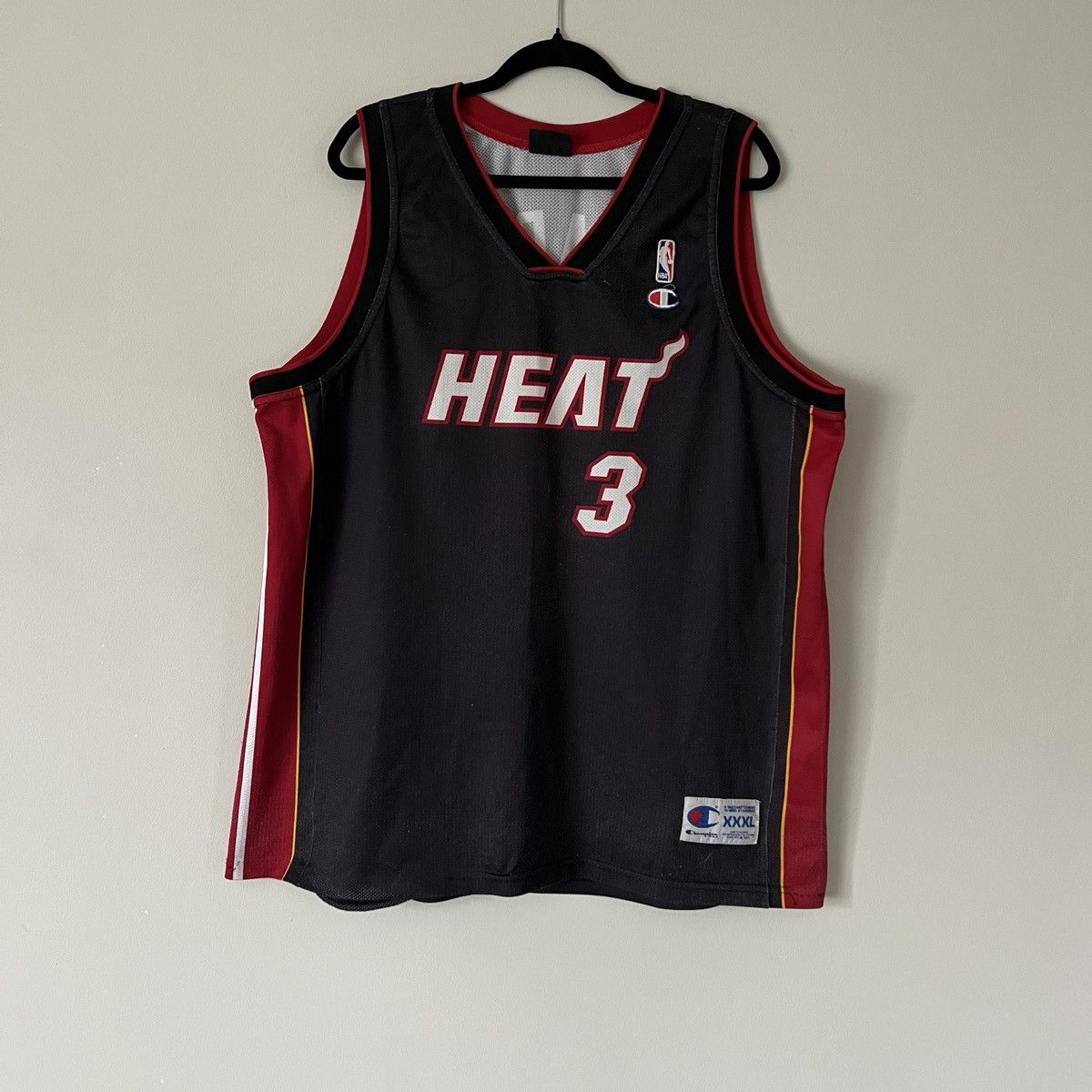 Champion Vintage Champion NBA Miami Heat Jersey Dwayne Wade XXXL Size US XXL / EU 58 / 5 - 1 Thumbnail