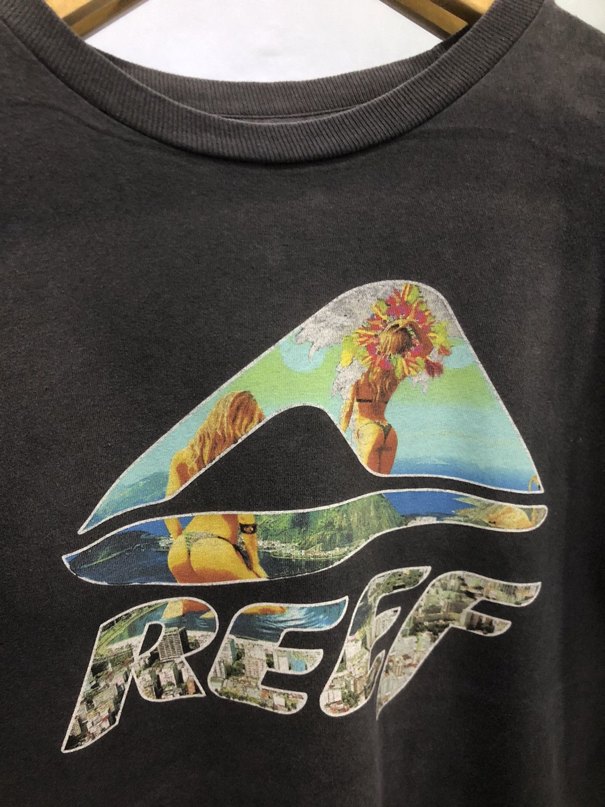 REEF × Vintage Vintage 90s REEF Bikini Girls Logo Surf Y2K Style T-shirt Size US M / EU 48-50 / 2 - 4 Thumbnail