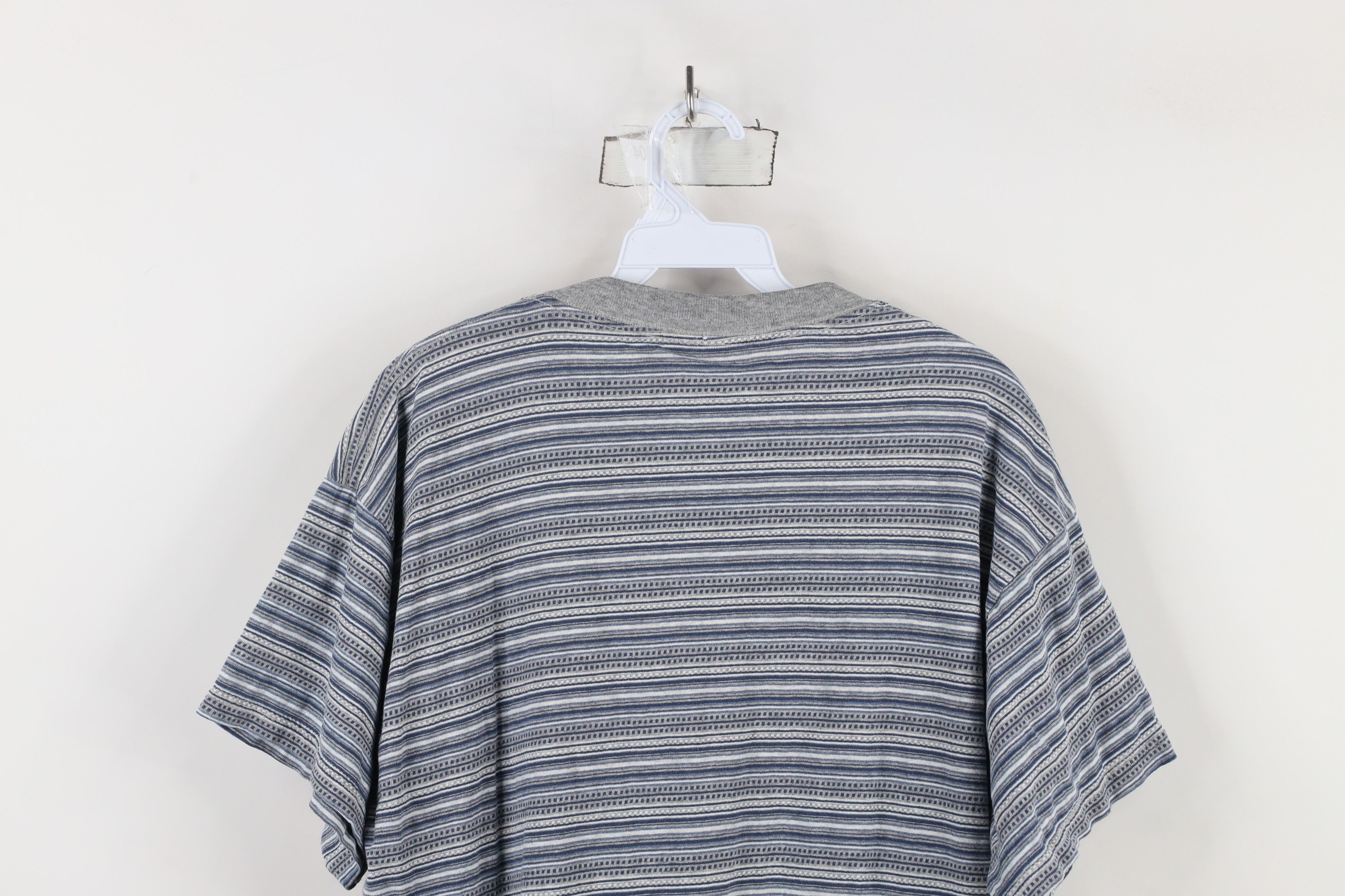 Vintage Vintage 90s Streetwear Geometric Short Sleeve T-Shirt Size US M / EU 48-50 / 2 - 13 Thumbnail