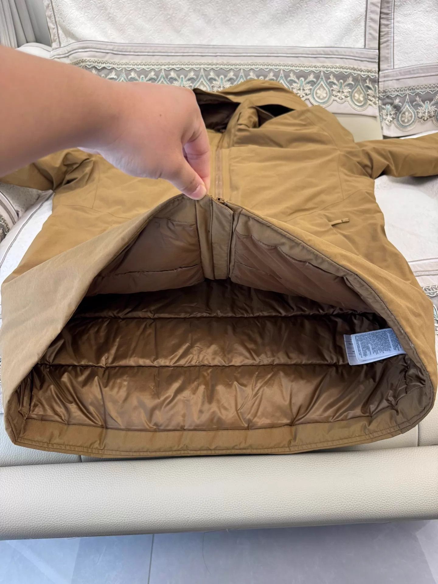 Arc'teryx Arcteryx Camosun Parka Yellow Size L Size US L / EU 52-54 / 3 - 4 Thumbnail