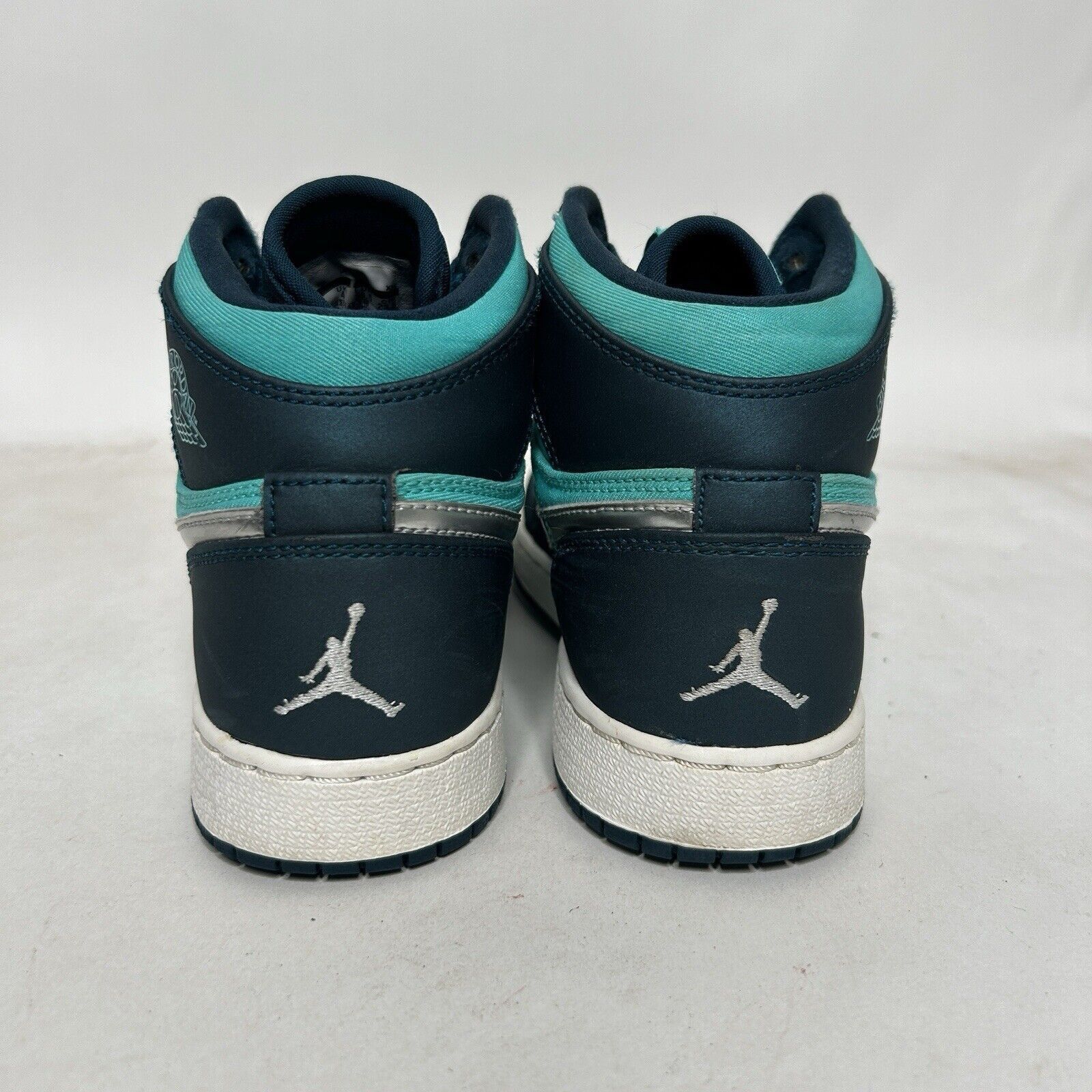 Nike Nike Air Jordan 1 Retro High GG “Hyper Jade” 2024 Size US 6 / IT 36 - 5 Thumbnail