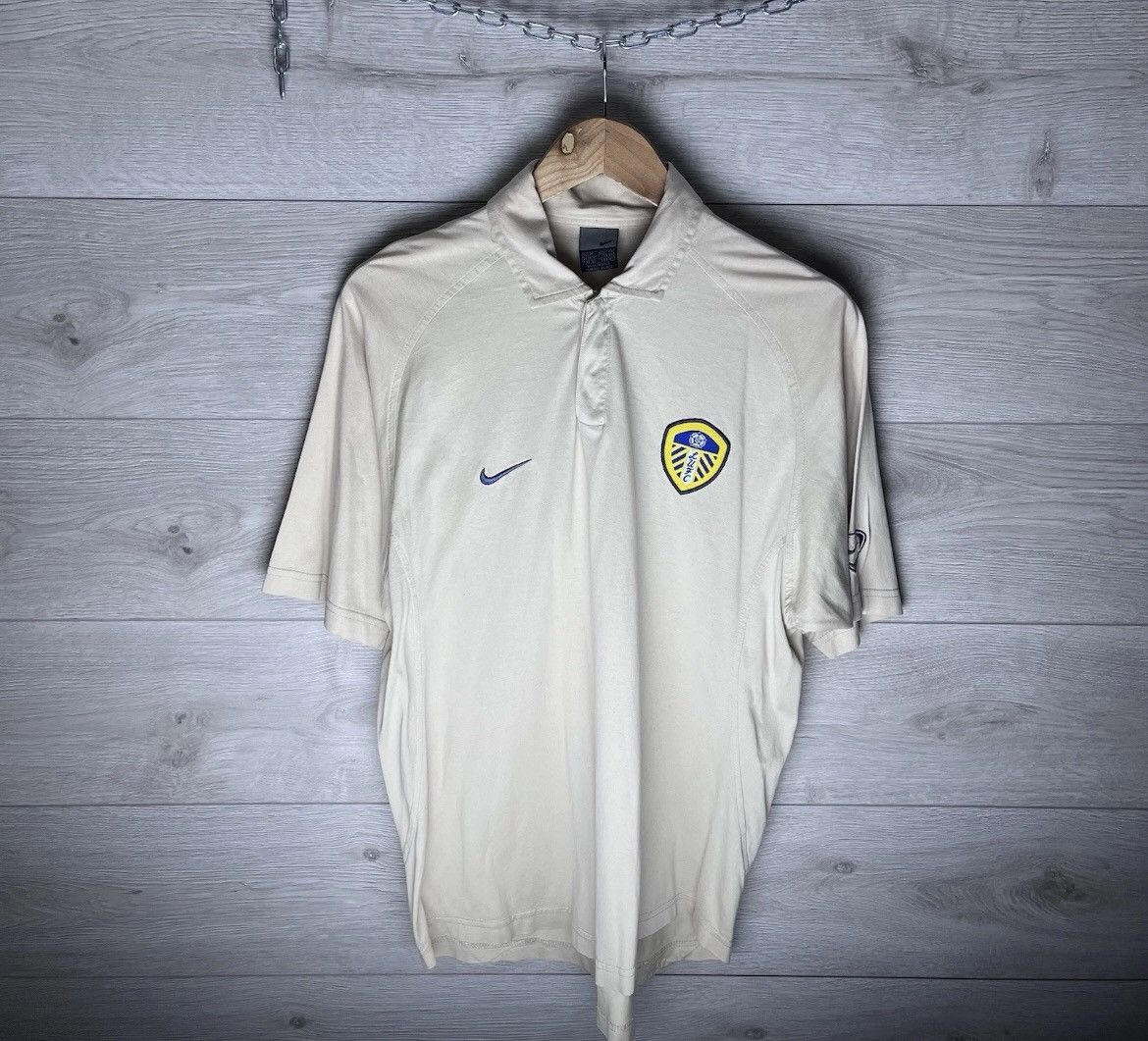Vintage Vintage men’s soccer jersey Nike FC Leeds United 90s polo Size US M / EU 48-50 / 2 - 1 Thumbnail