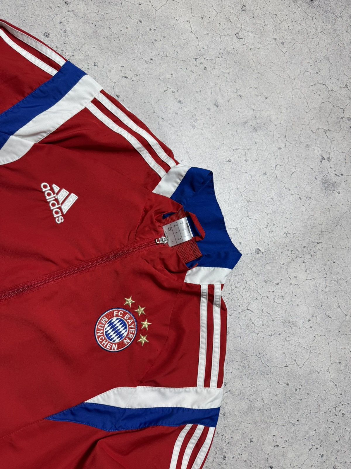 Adidas Adidas FC Bayern Munich Football Nylon Track Jacket Football Size US M / EU 48-50 / 2 - 4 Thumbnail