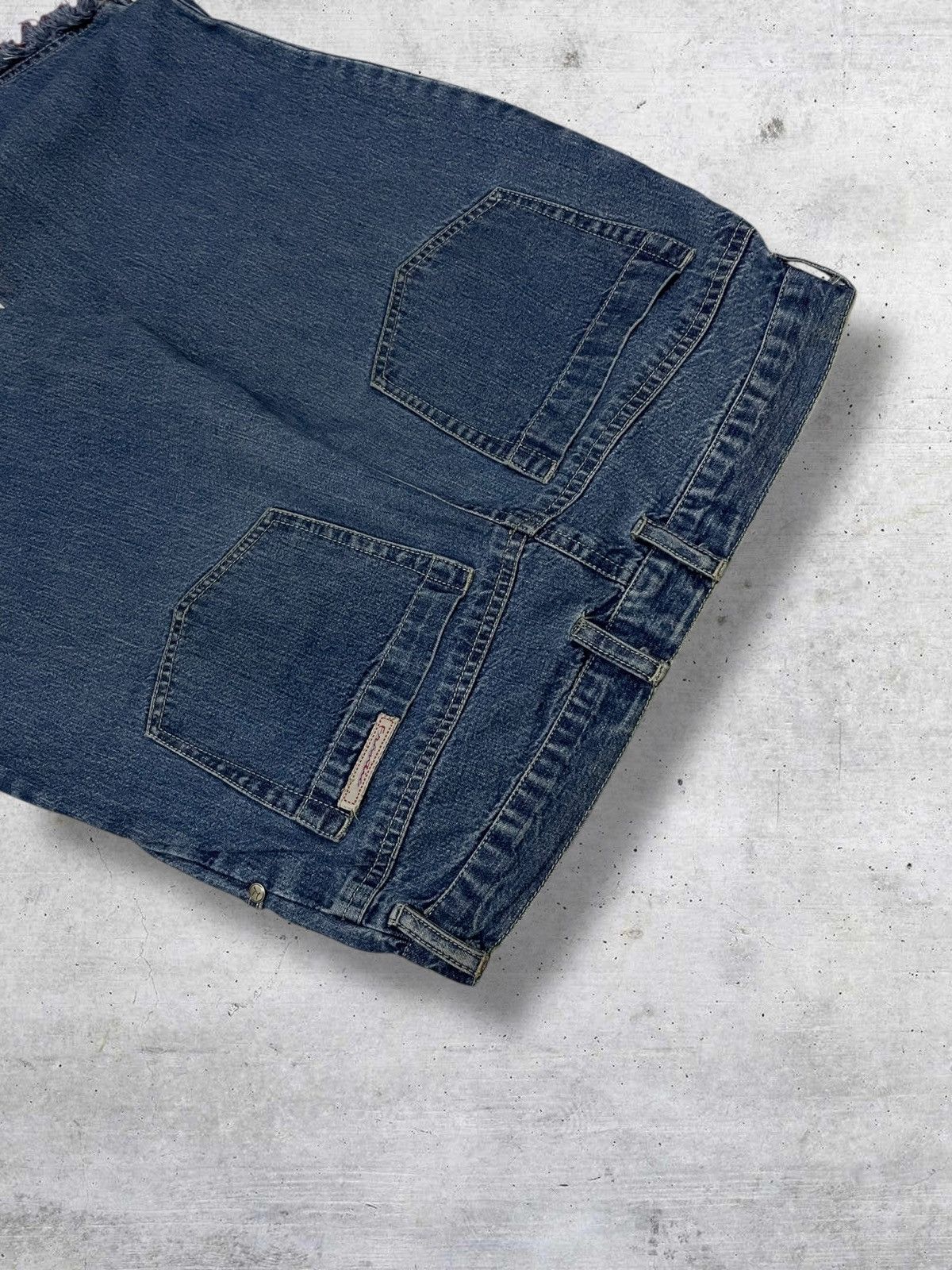 Beauty Beast VINTAGE FANTASTIC JAPAN 90S DESIGNER KINKY FLARED OG DENIM Size US 30 / EU 46 - 11 Thumbnail