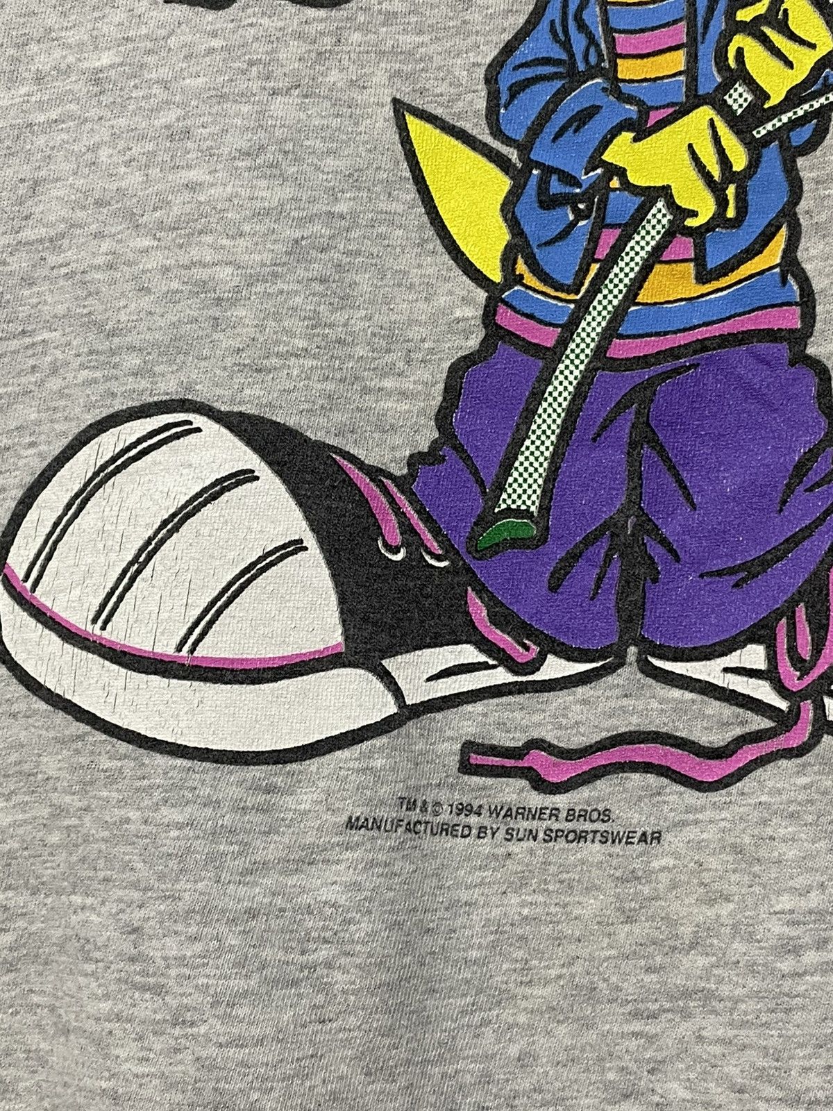 Vintage Vintage 1994 Warner Bross Tweety Bird Looney Tunes Tshirt Size US L / EU 52-54 / 3 - 8 Thumbnail