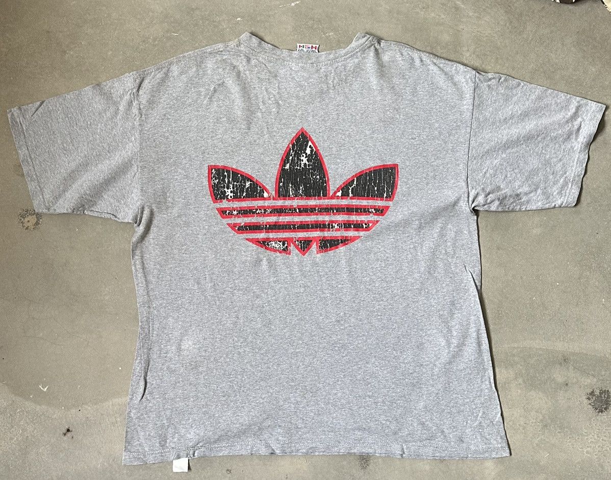 Adidas VINTAGE ADIDAS TREFOILS TEE Size US L / EU 52-54 / 3 - 1 Thumbnail