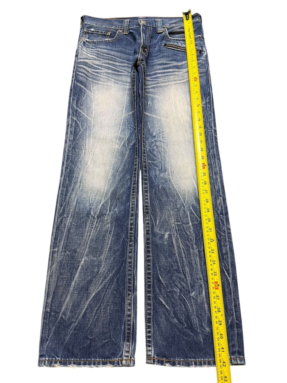 Levi's Vtg 90s Levis 702 Blue Faded Thunder Wash Whisker Straight Size US 32 / EU 48 - 11 Thumbnail