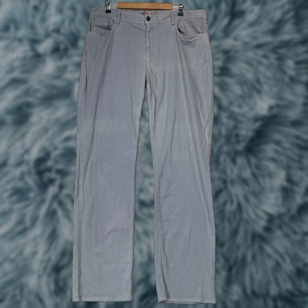 Robert Graham Robert Graham Jeans Pants Men 38 Gray Classic Cotton/Spandex Inseam 34 Jeans Pants Mens Size US 38 / EU 54 - 1 Thumbnail