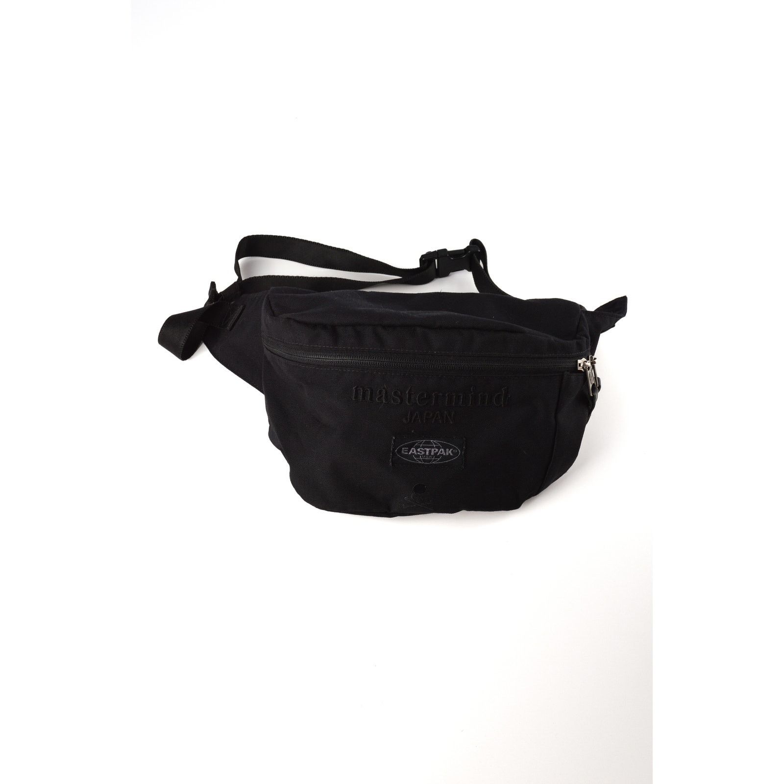mastermind JAPAN EASTPAK ブラックウエストバック EASTPAK x mastermind Japan Backpack 24L Black Limited Edition NEW