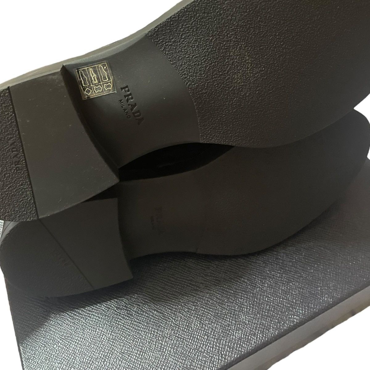 Prada Prada Choccolate size EU 42.5-US 9.5 Size US 9.5 / EU 42-43 - 6 Thumbnail