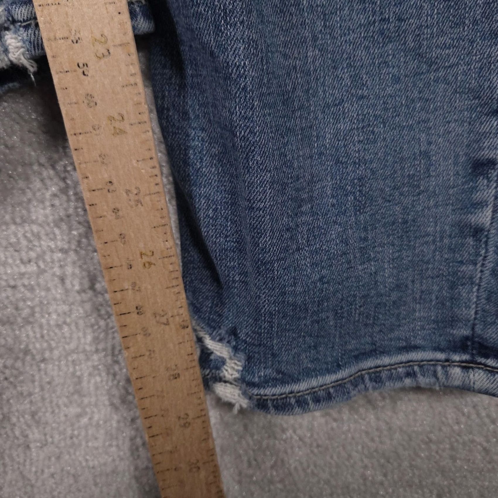 Silver Jeans Co. Silver Jeans Co Women's 34 Boyfriend Jeans Blue Wash Mid Rise Distressed Cropped Crop 5-Pocket Denim Cotton Blend Relaxed Womens Jeans Size 24" / US 00 / IT 34 - 6 Thumbnail