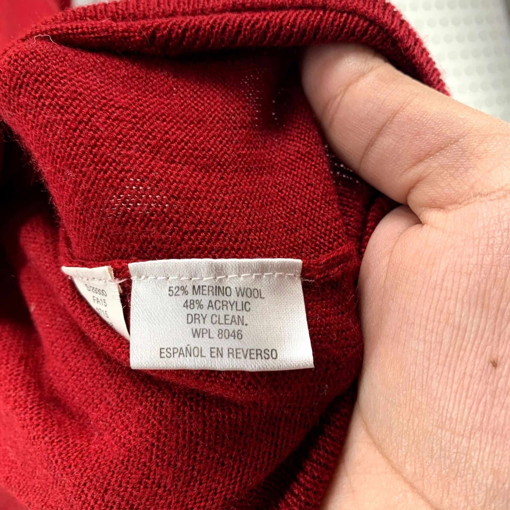 Club Room Club Room Merino Wool Sweater Mens Large Red V Neck Lightweight Preppy Work Size US L / EU 52-54 / 3 - 6 Thumbnail