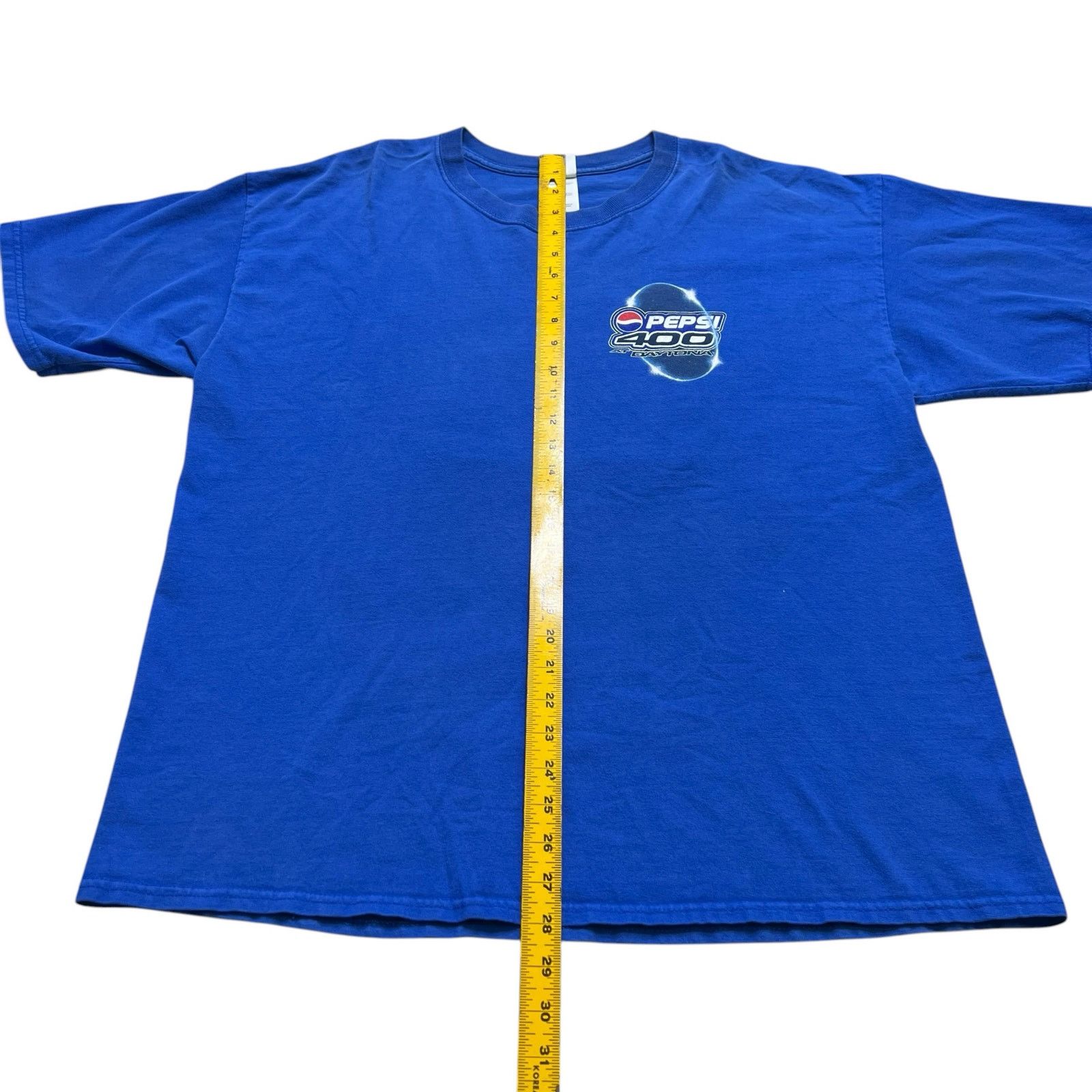 Gildan Vintage Pepsi 400 NASCAR T-Shirt Men’s XL Blue Daytona Y2K Size US XL / EU 56 / 4 - 6 Thumbnail