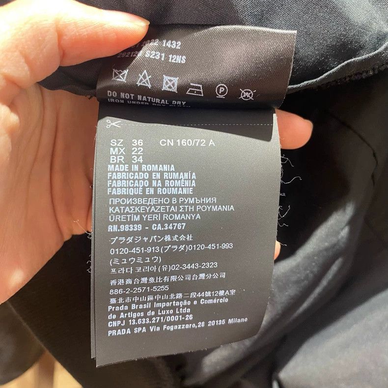 Prada Prada Size 36 23ss new black back triangle pilot jacket 25 Size US XXS / EU 40 - 4 Thumbnail