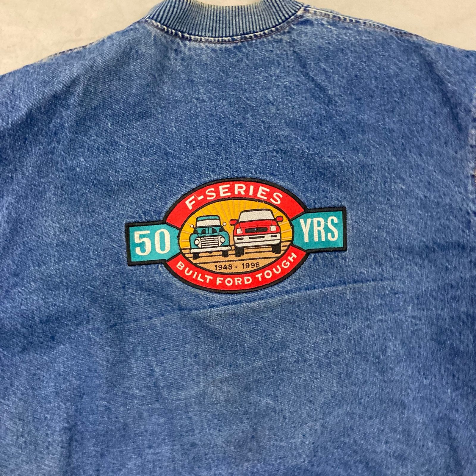 Vintage vintage denim two tone ford truck bomber jacket Size US L / EU 52-54 / 3 - 3 Thumbnail