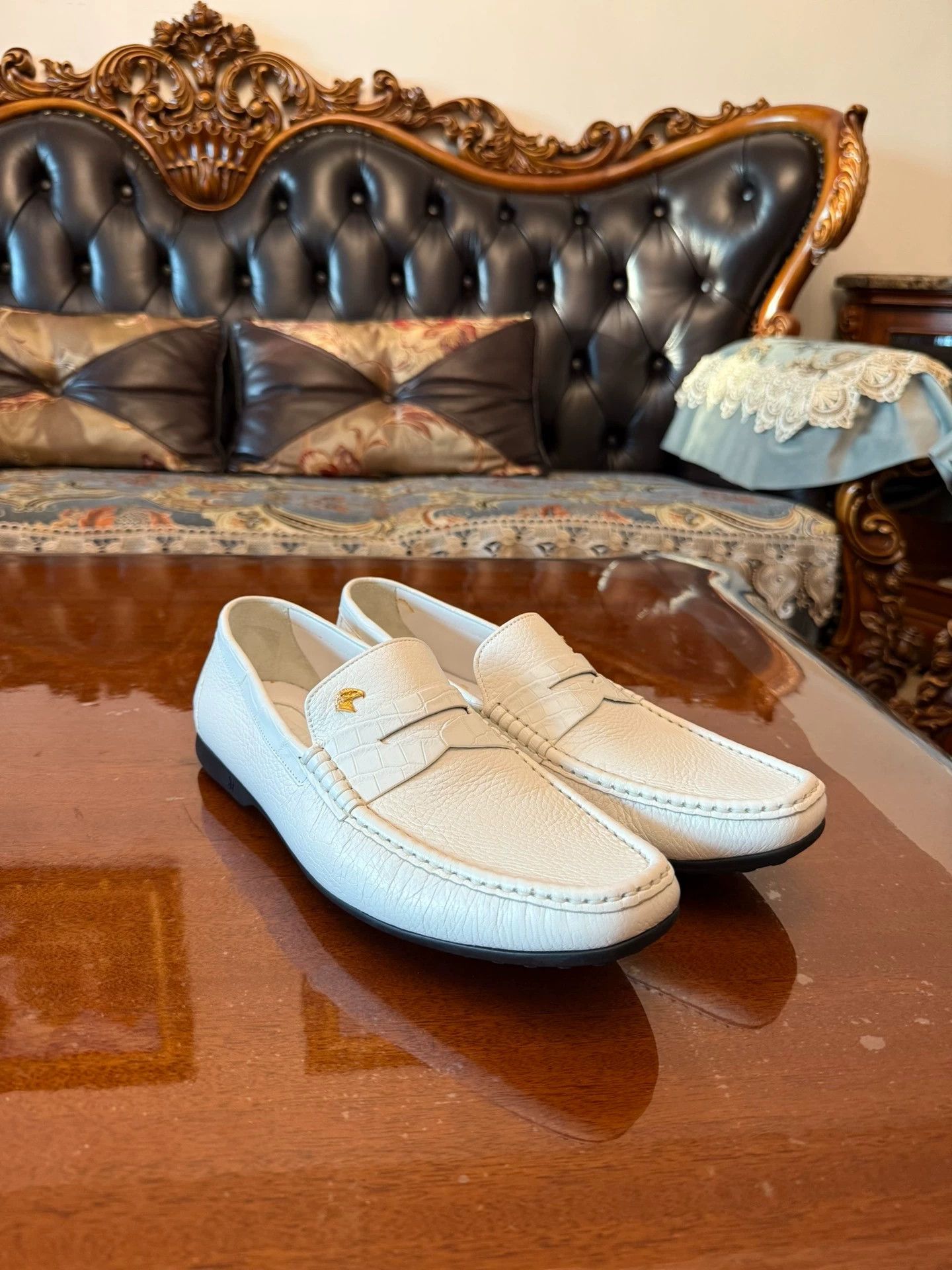 Stefano Ricci Stefano Ricci Men Croc-Calfskin Eagle US 9.5 Worn Once Size US 9.5 / EU 42-43 - 1 Thumbnail